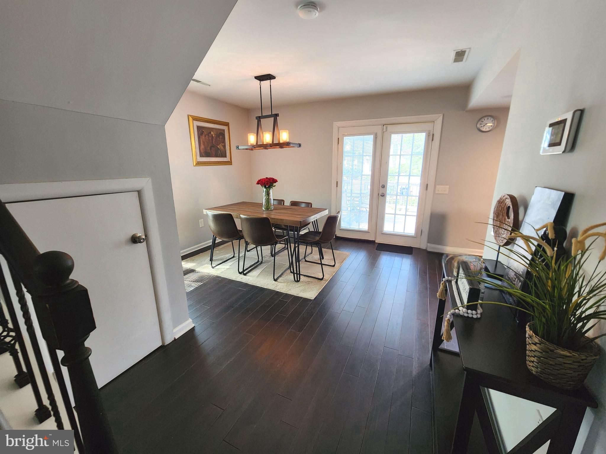 3447 IRIS PLACE A