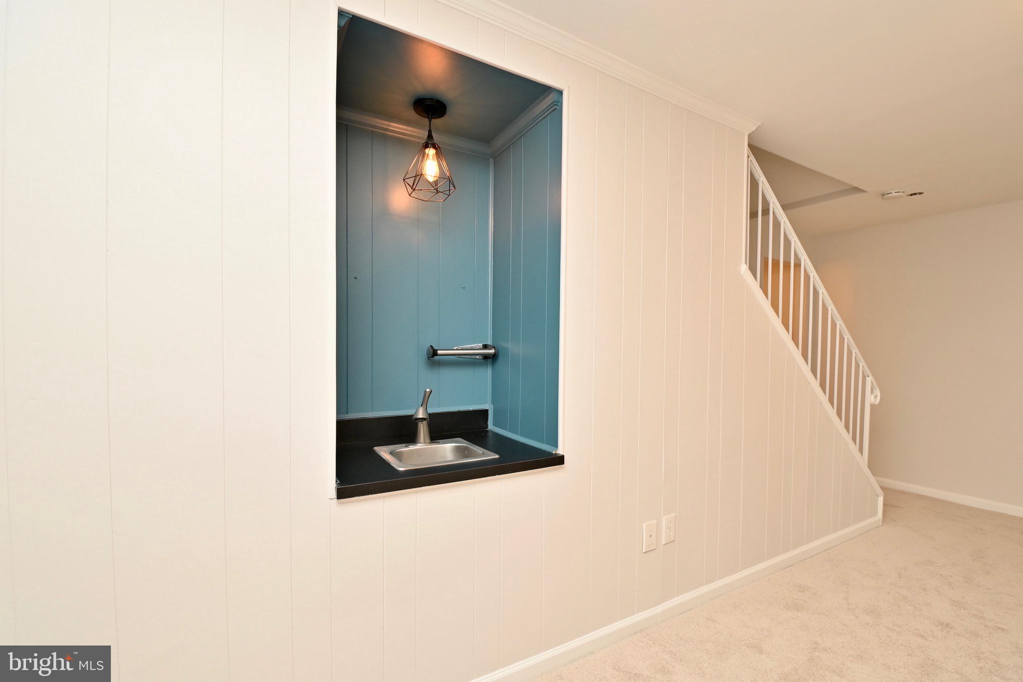 LAKEWOOD HILLS - Residential