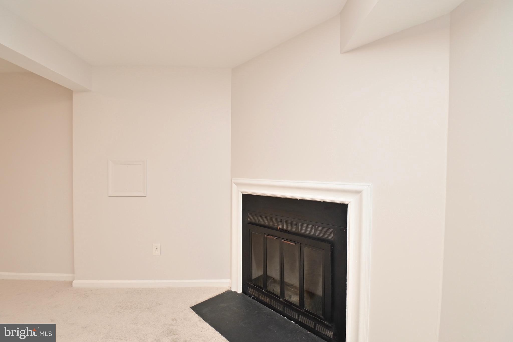 LAKEWOOD HILLS - Residential