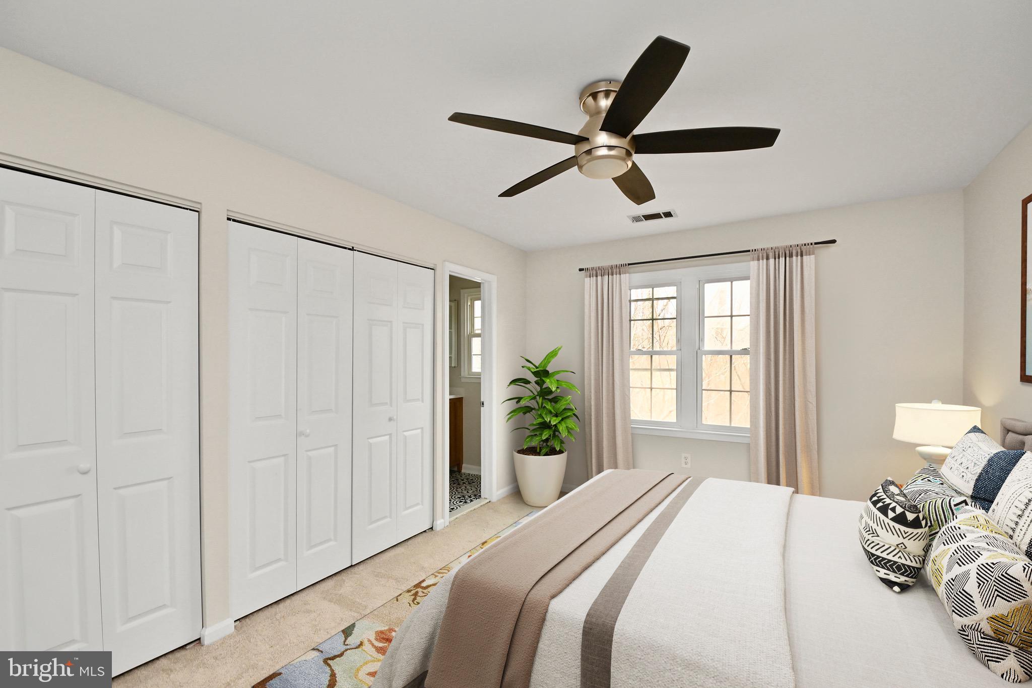 LAKEWOOD HILLS - Residential