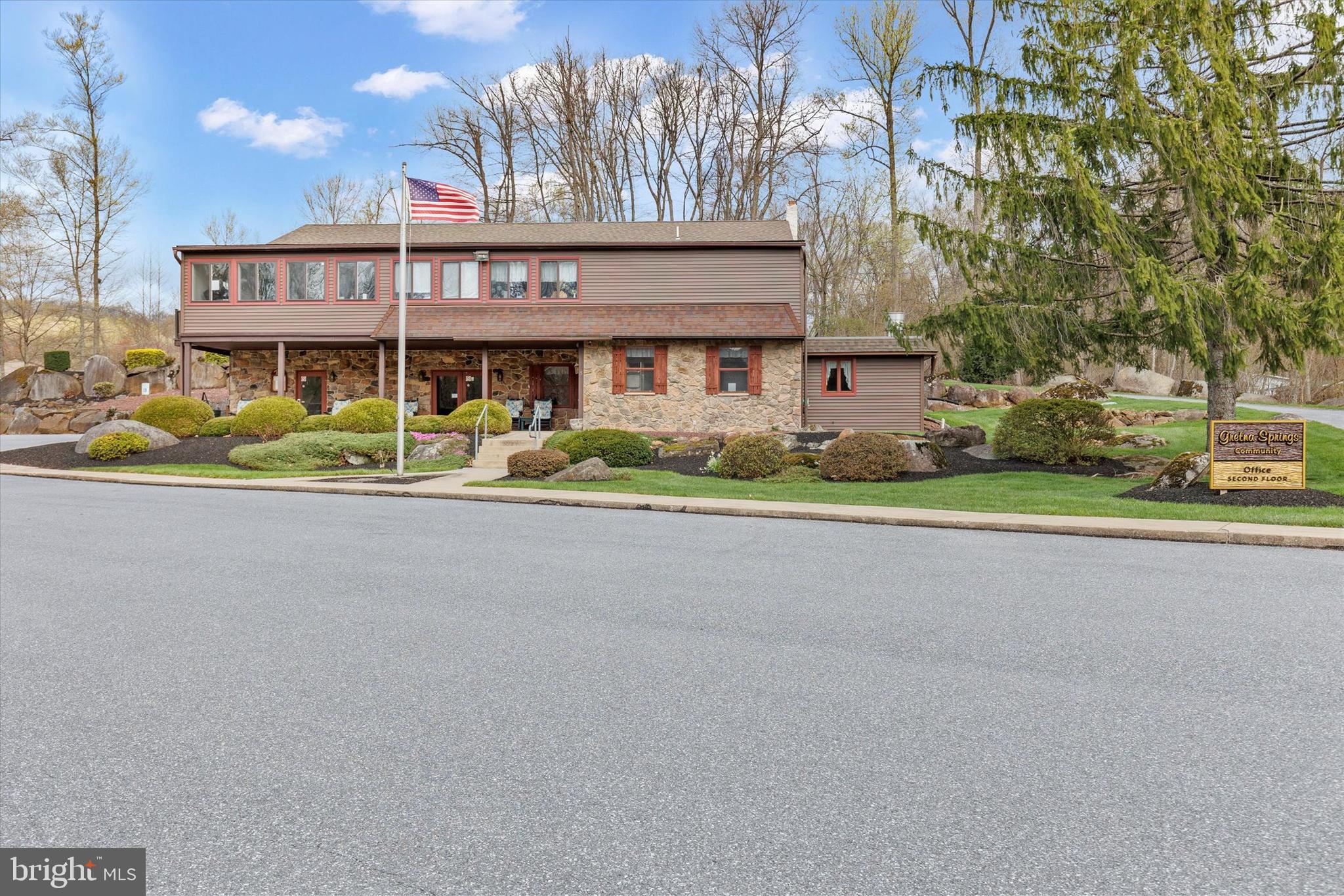 GRETNA SPRINGS COMMUNITY - Residential