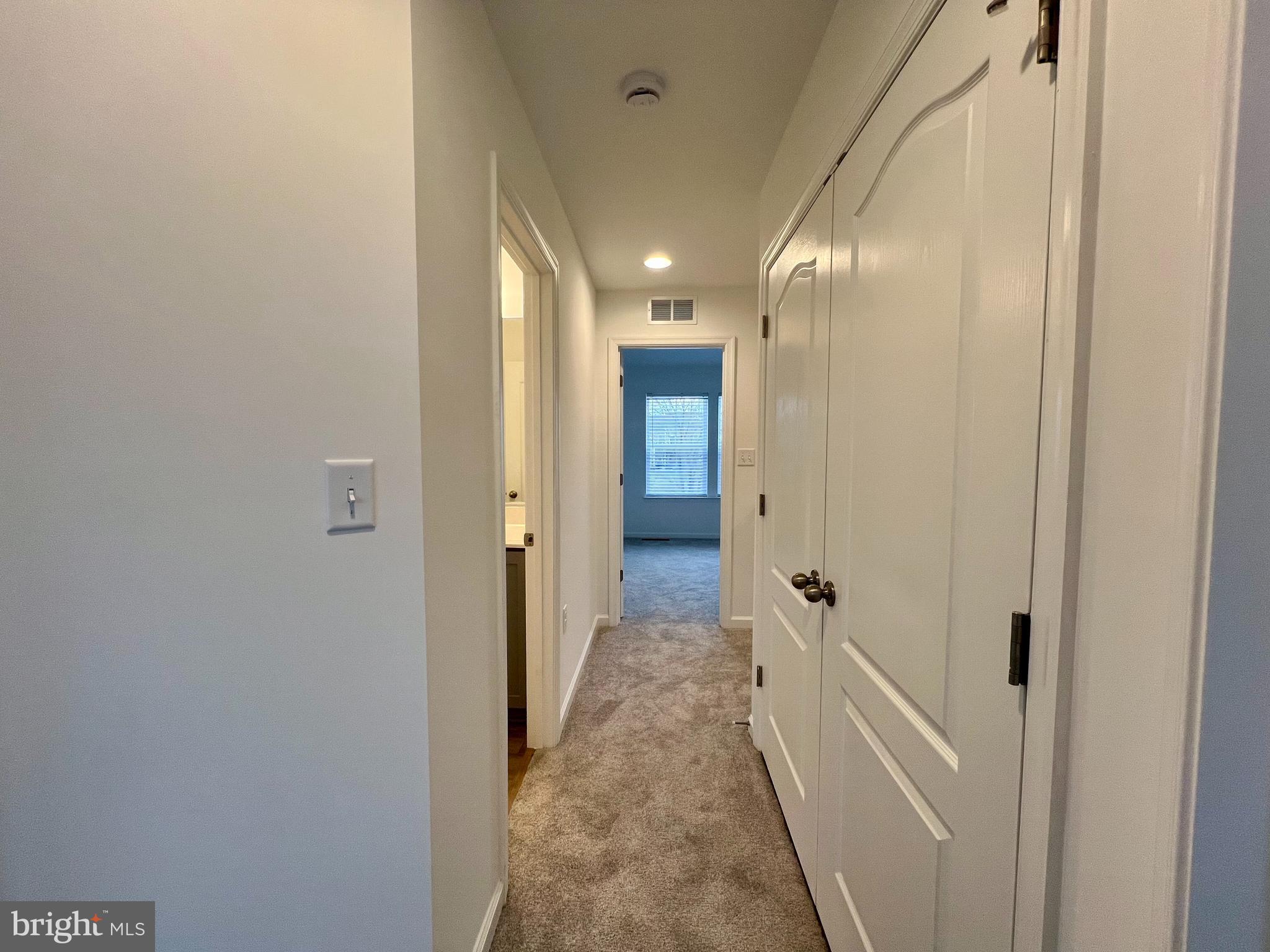 ARCHERS ROCK - Residential Lease