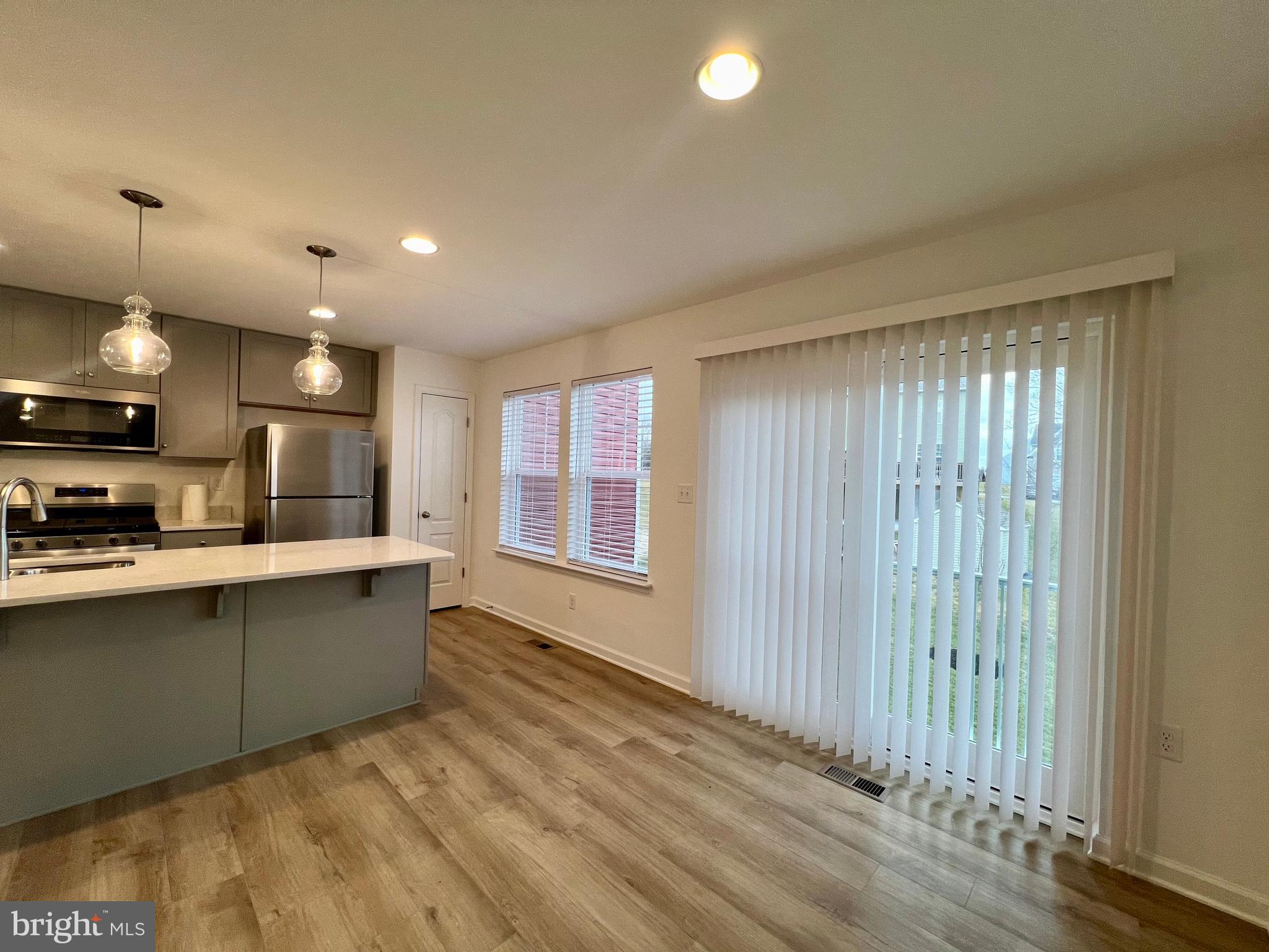 ARCHERS ROCK - Residential Lease