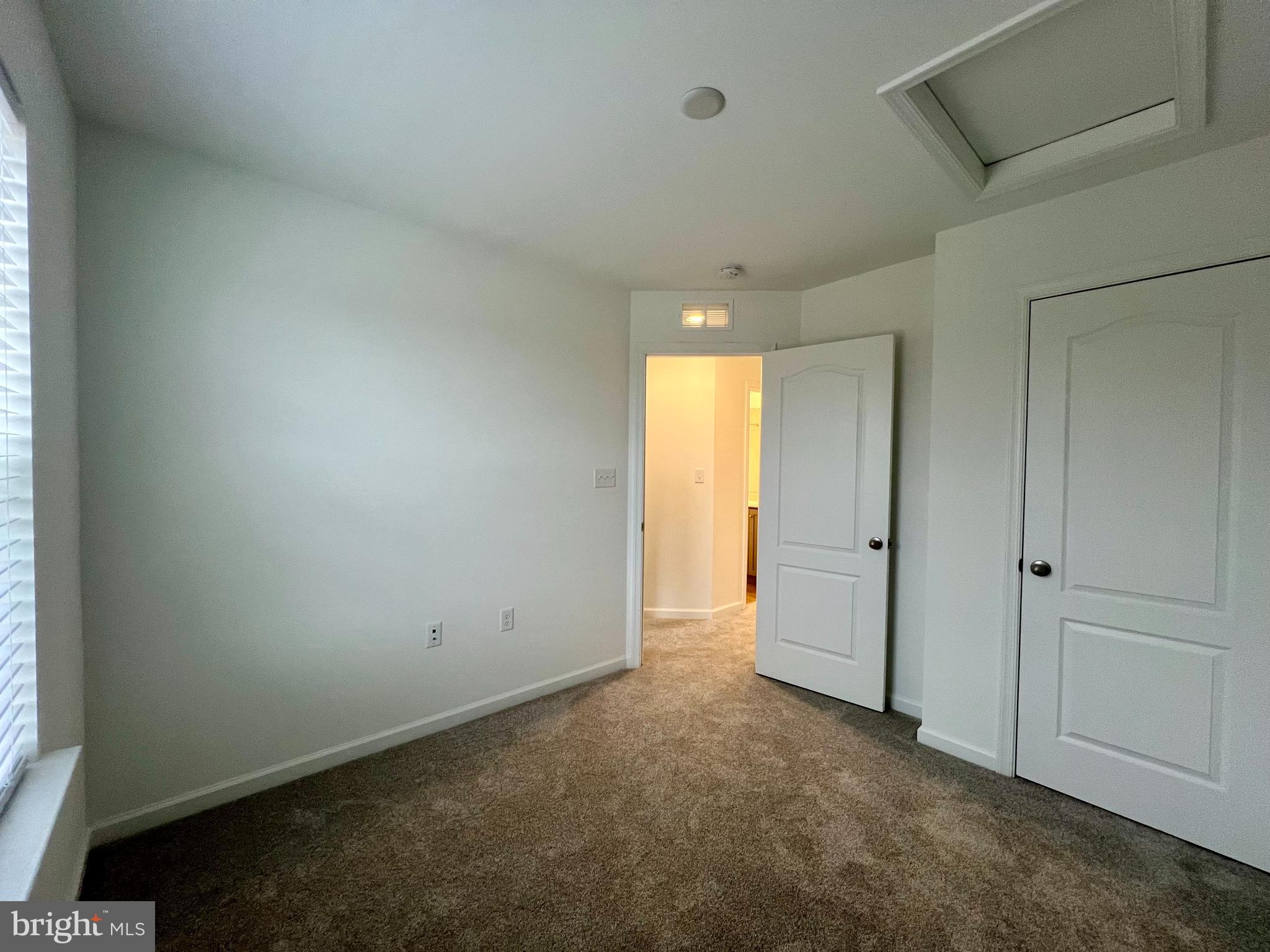 ARCHERS ROCK - Residential Lease