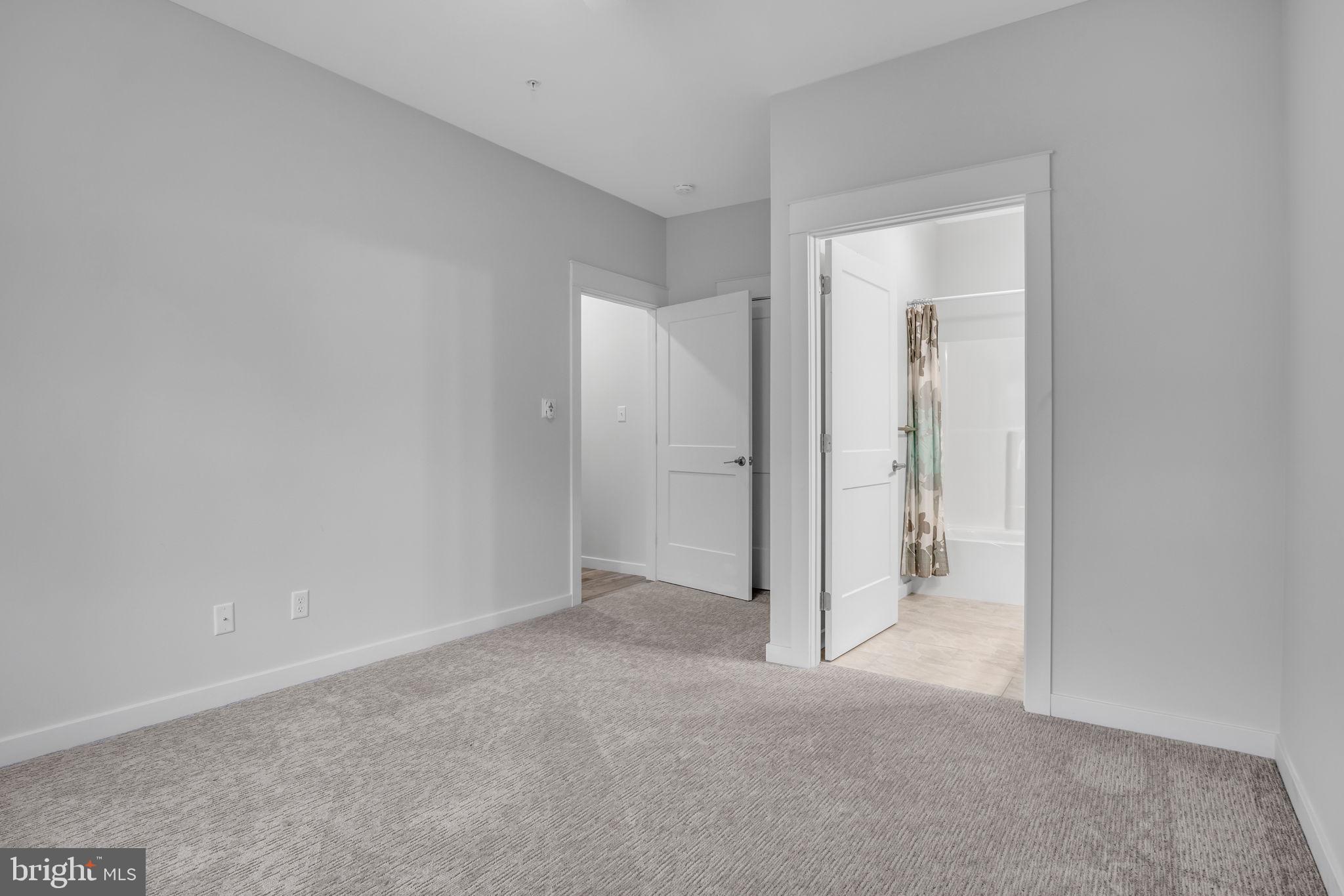 MEADOWSGREEN - Residential