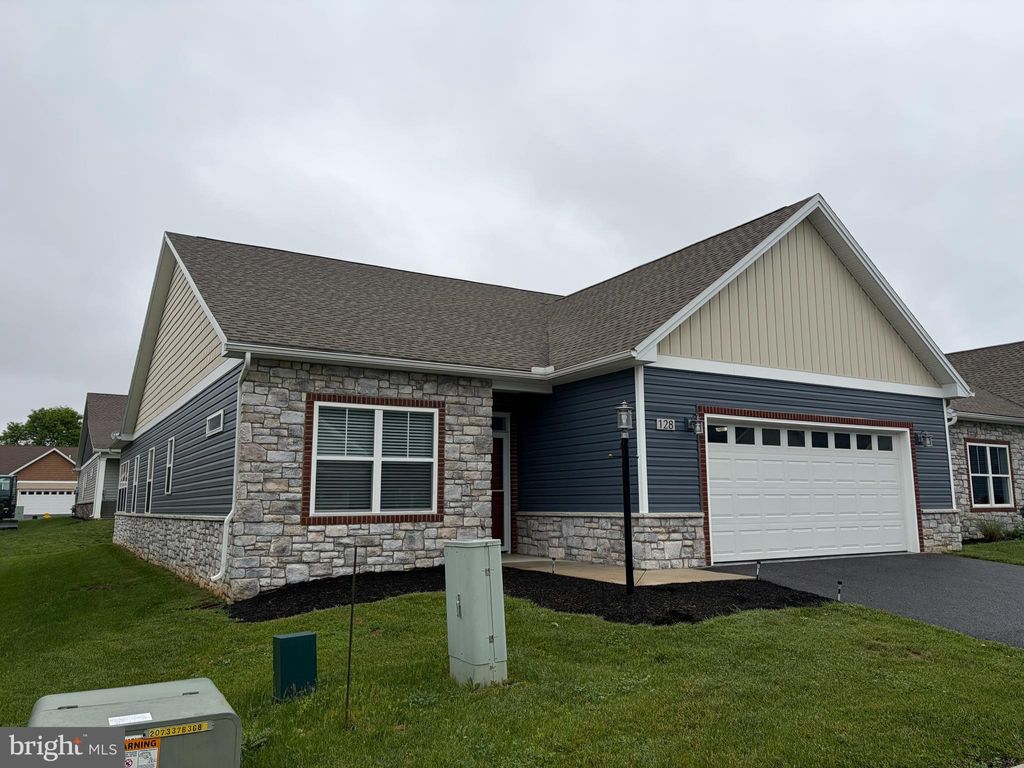 Photo of 128 Cardinal Drive, SHIPPENSBURG, PA 17257 (MLS # PACB2054400)