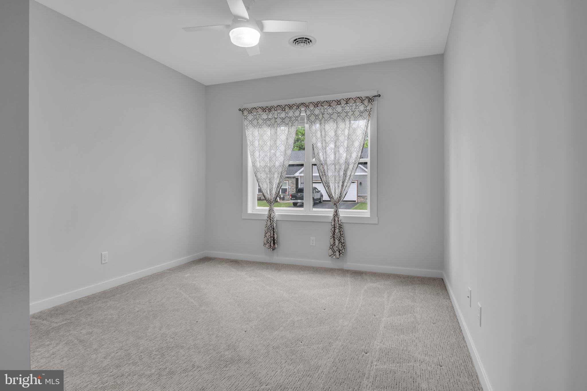 MEADOWSGREEN - Residential