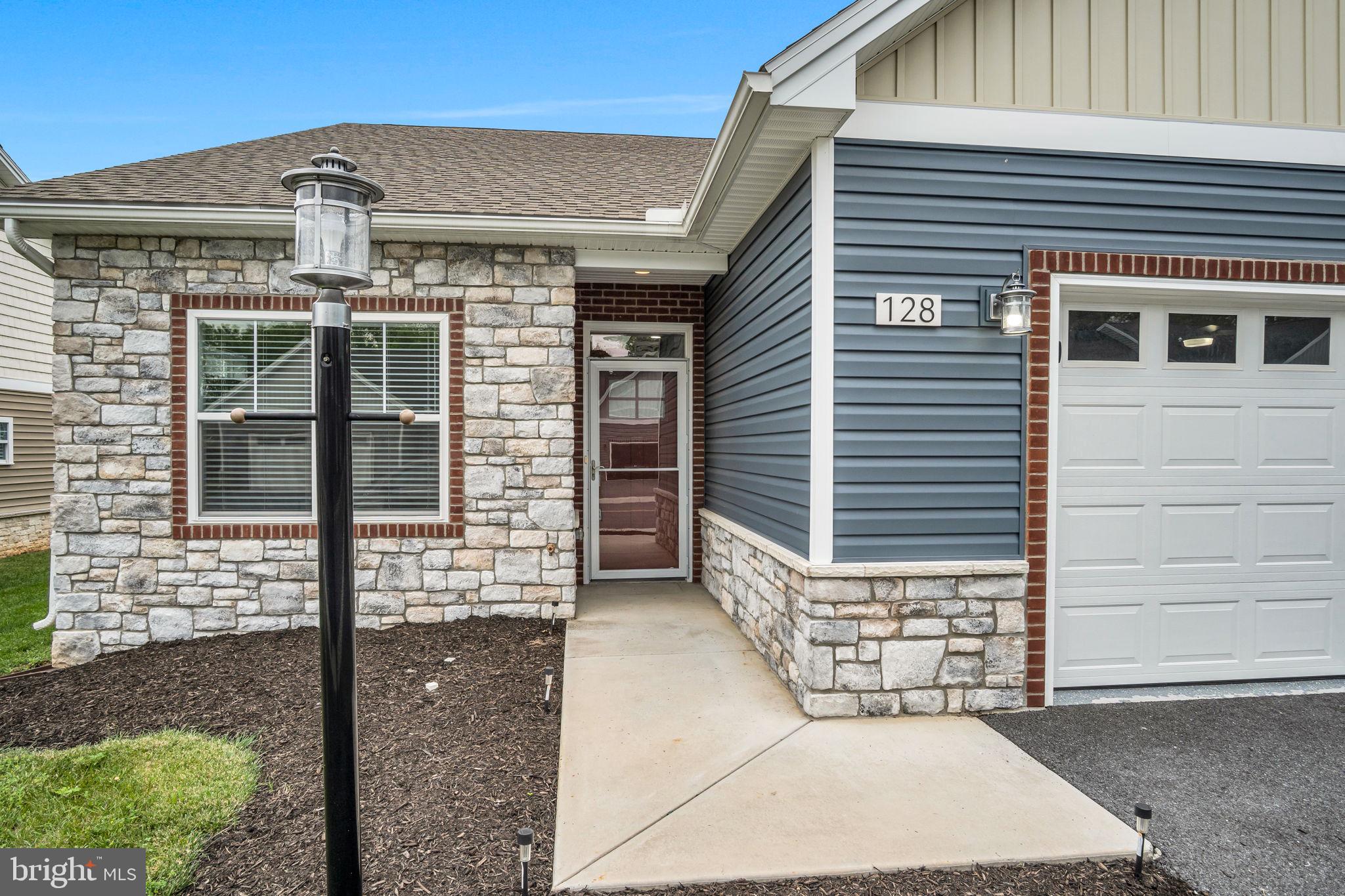 MEADOWSGREEN - Residential