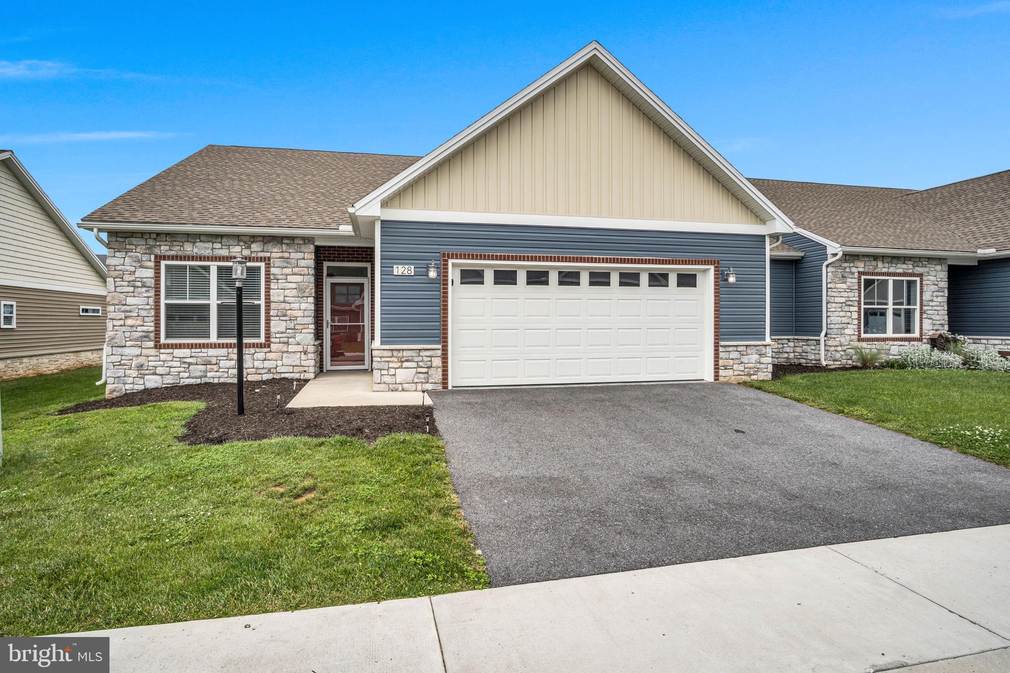 MEADOWSGREEN - Residential