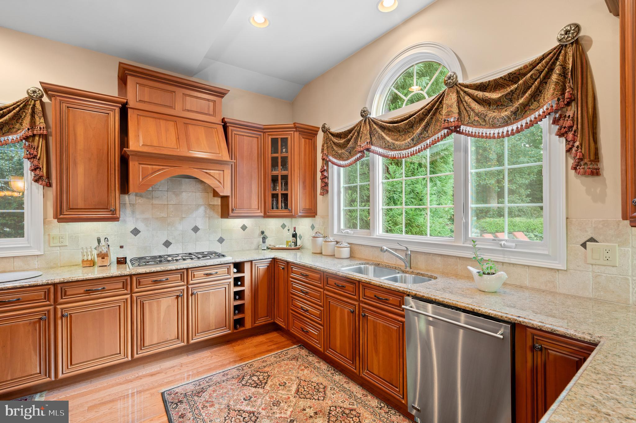 ESTS AT CHADDS FORD - Residential