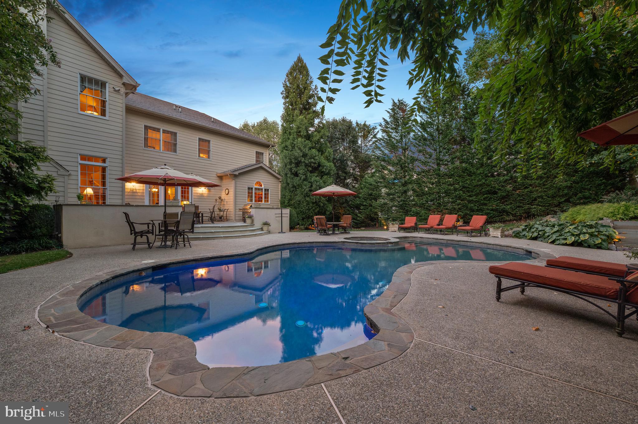 ESTS AT CHADDS FORD - Residential