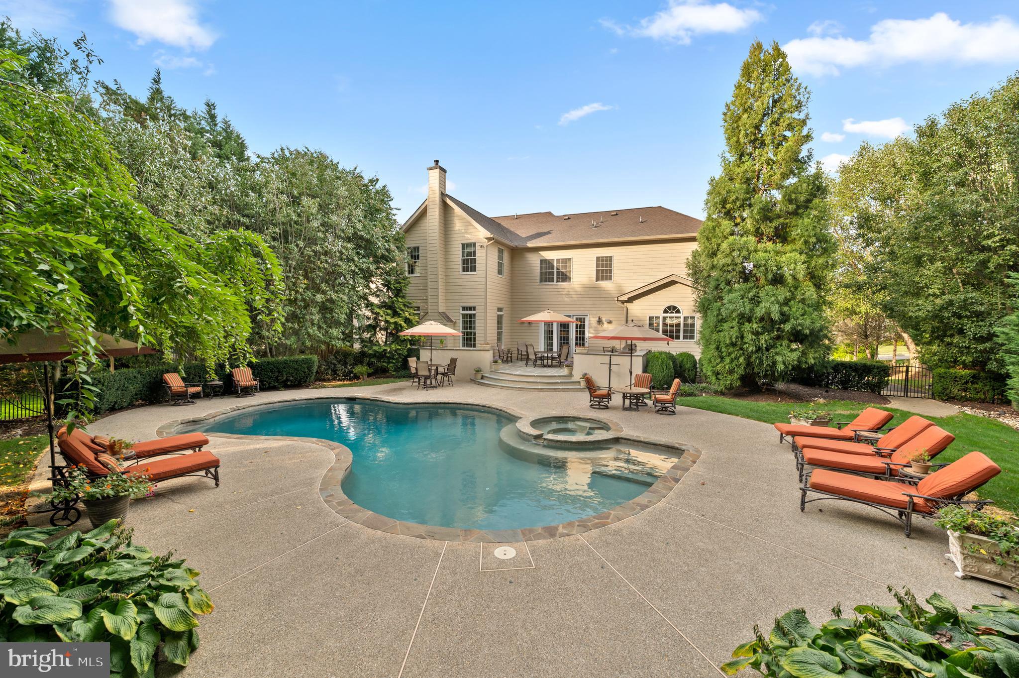 ESTS AT CHADDS FORD - Residential