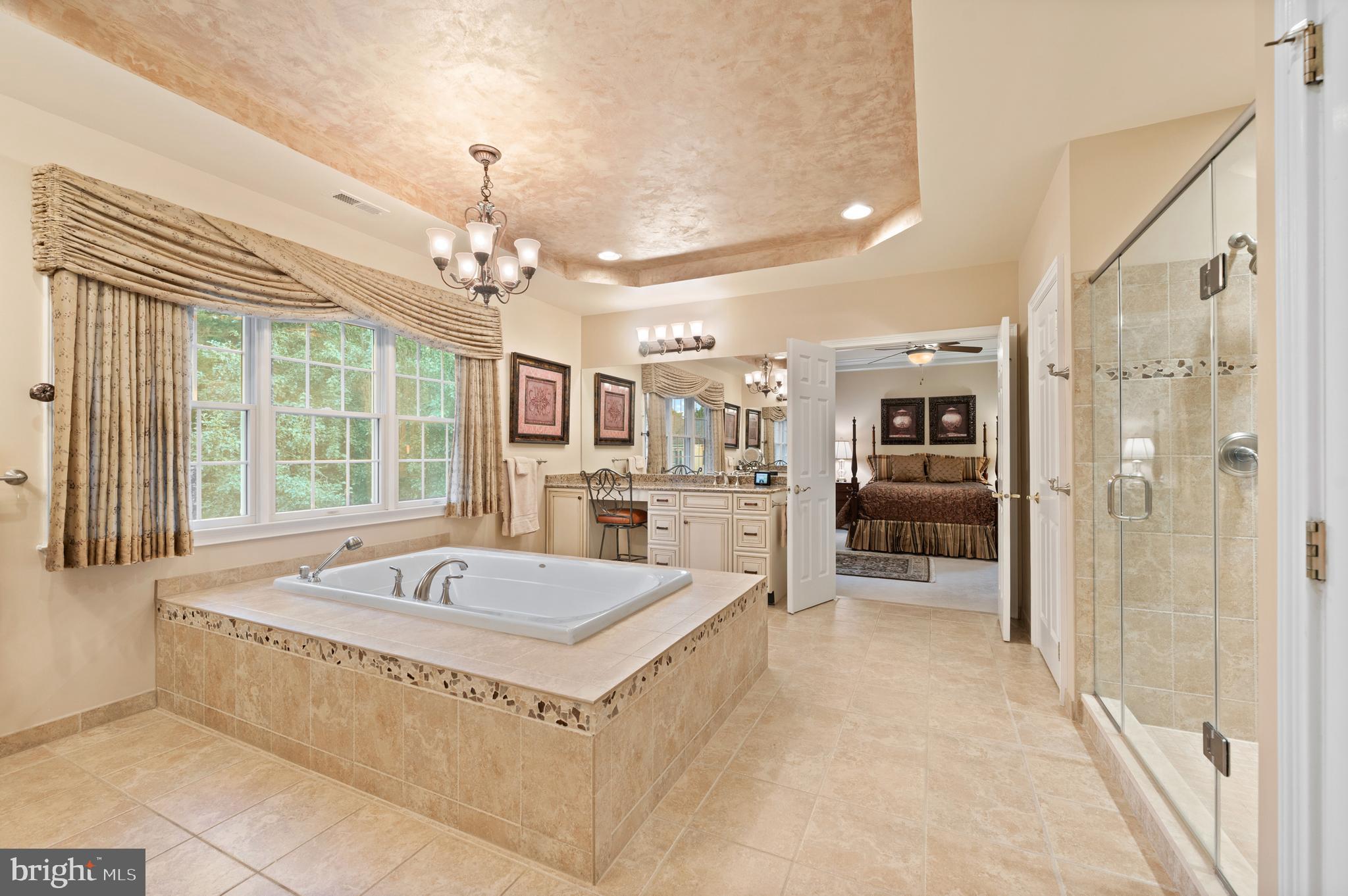 ESTS AT CHADDS FORD - Residential