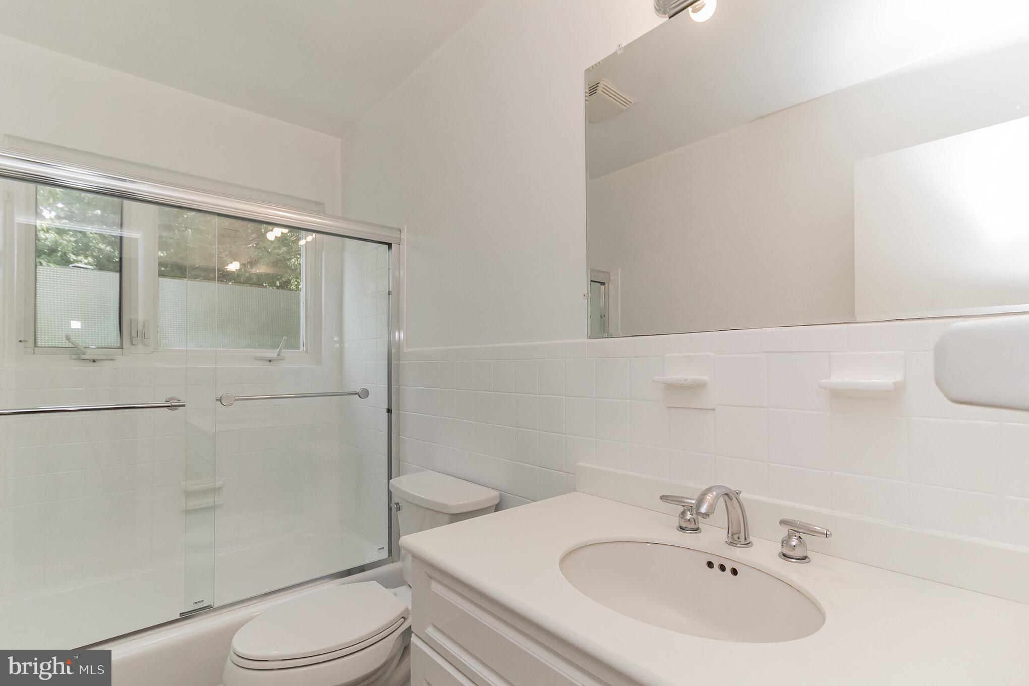 ASHBURTON - Residential Lease