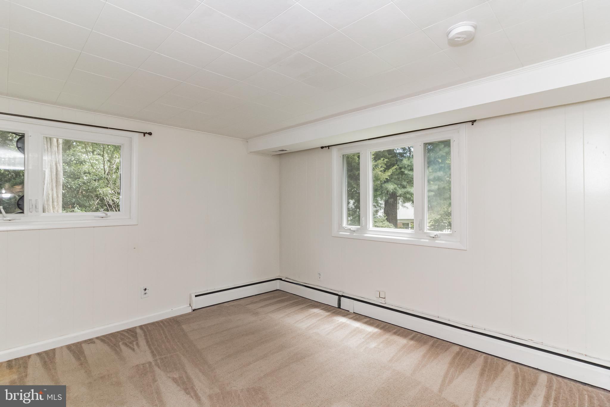 ASHBURTON - Residential Lease