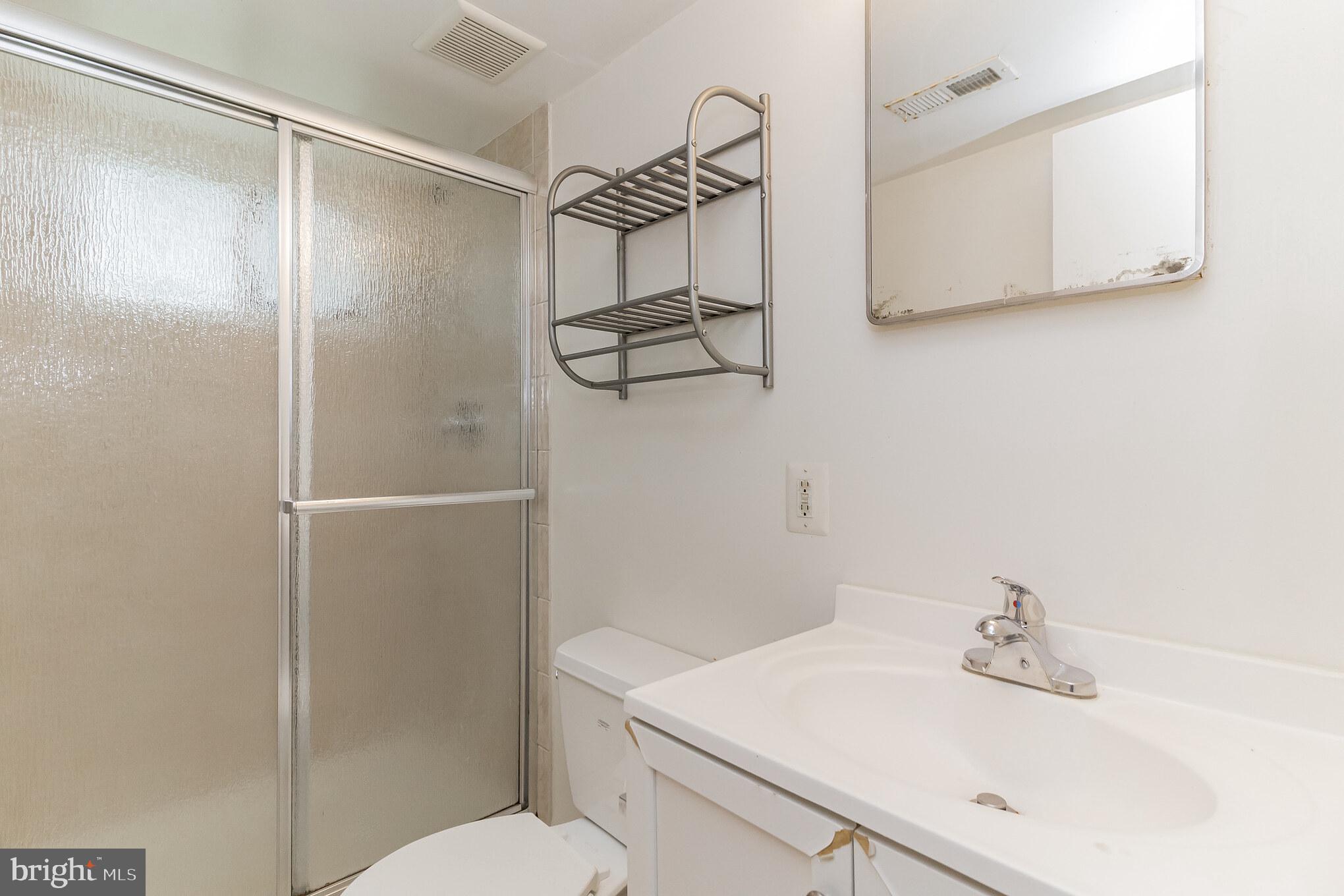 ASHBURTON - Residential Lease