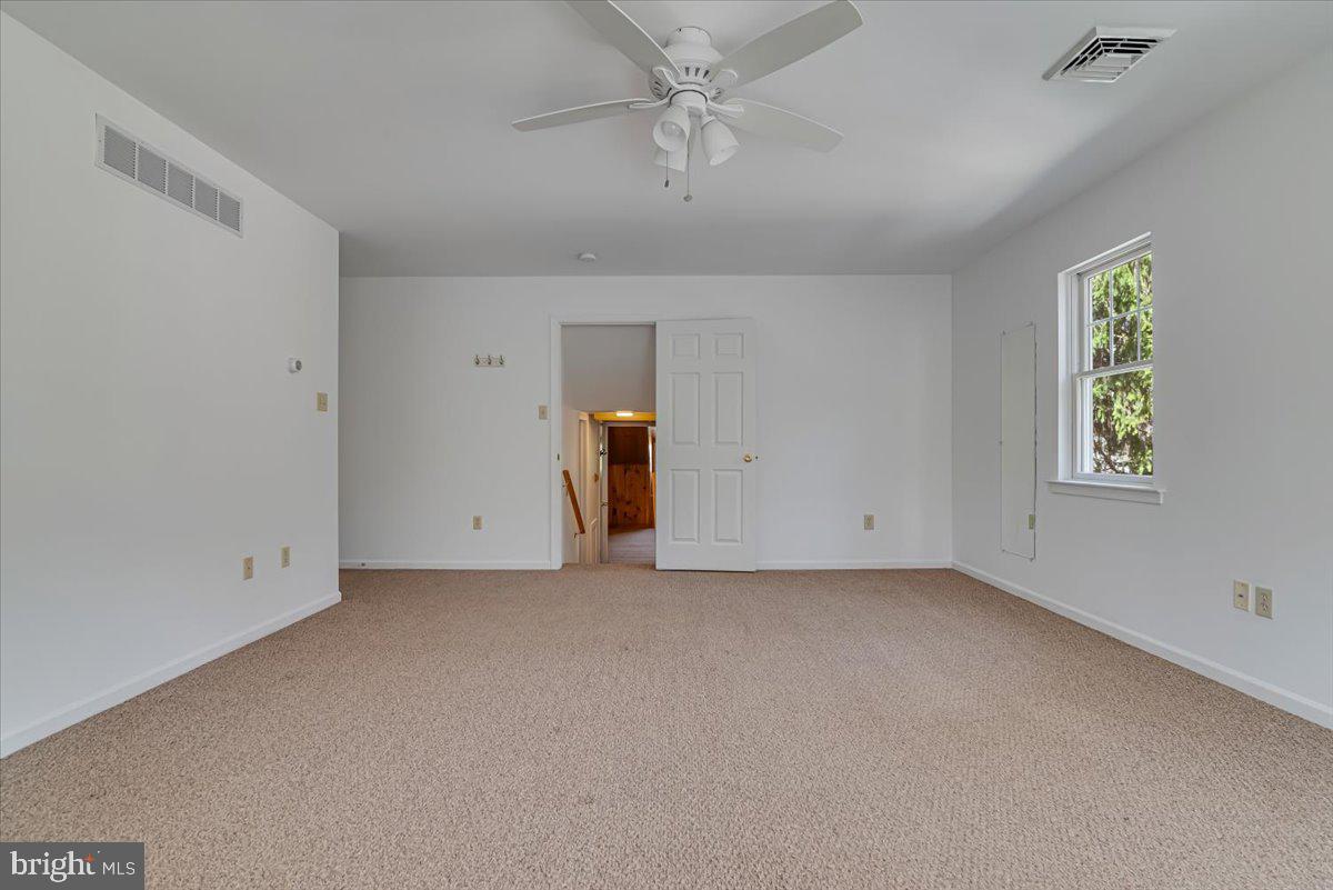 WYNDHAM HILL - Residential