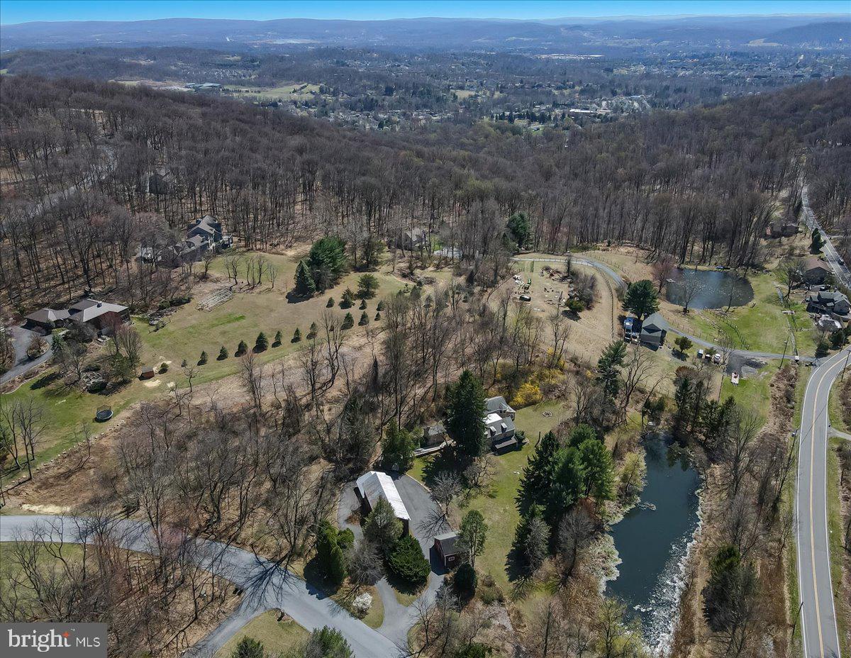 WYNDHAM HILL - Residential