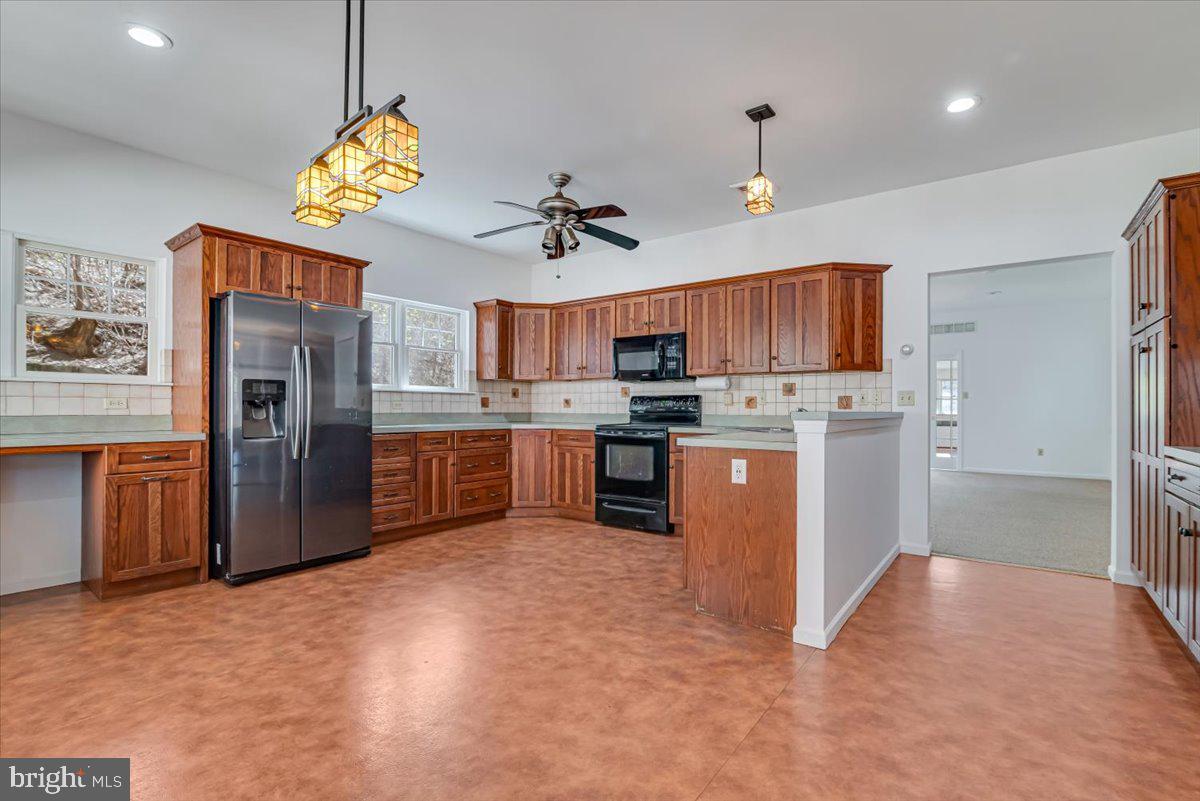 WYNDHAM HILL - Residential