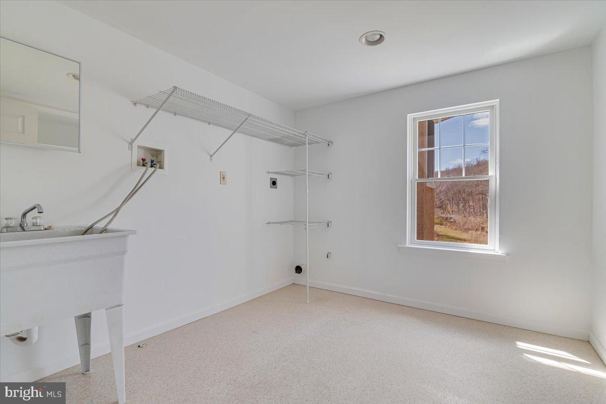 WYNDHAM HILL - Residential