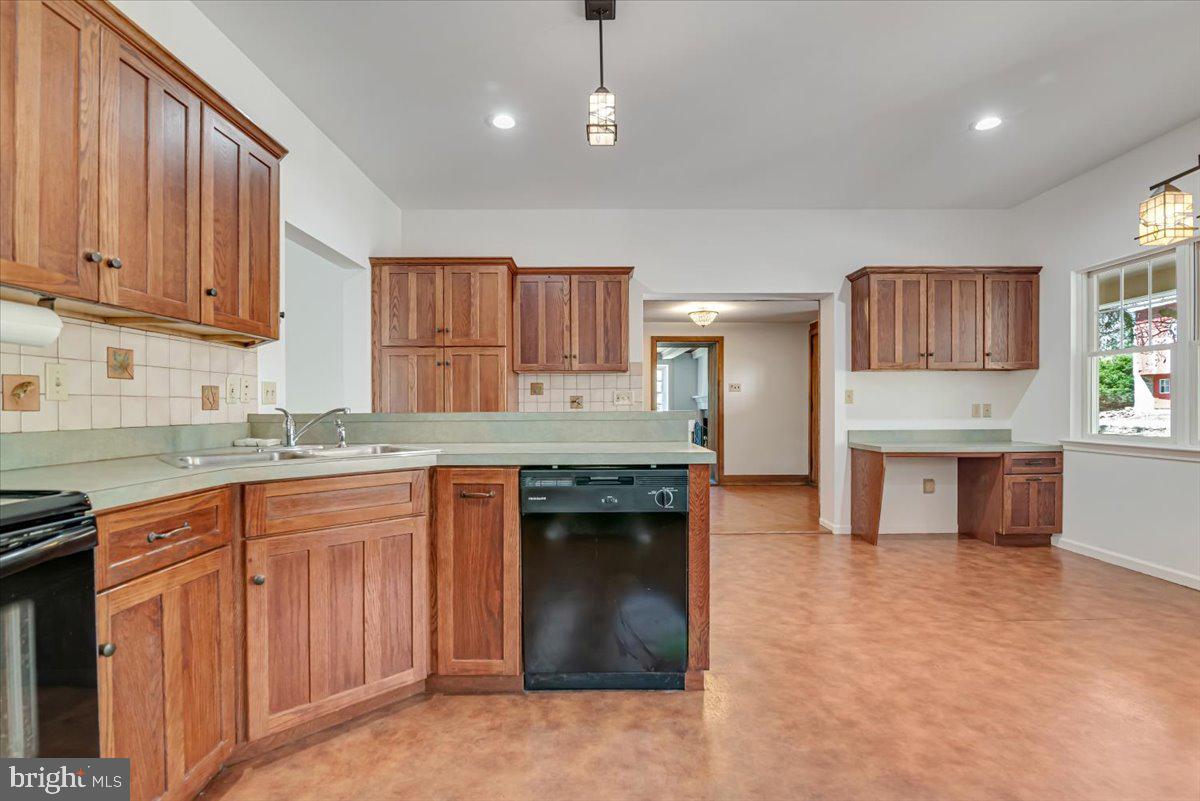 WYNDHAM HILL - Residential