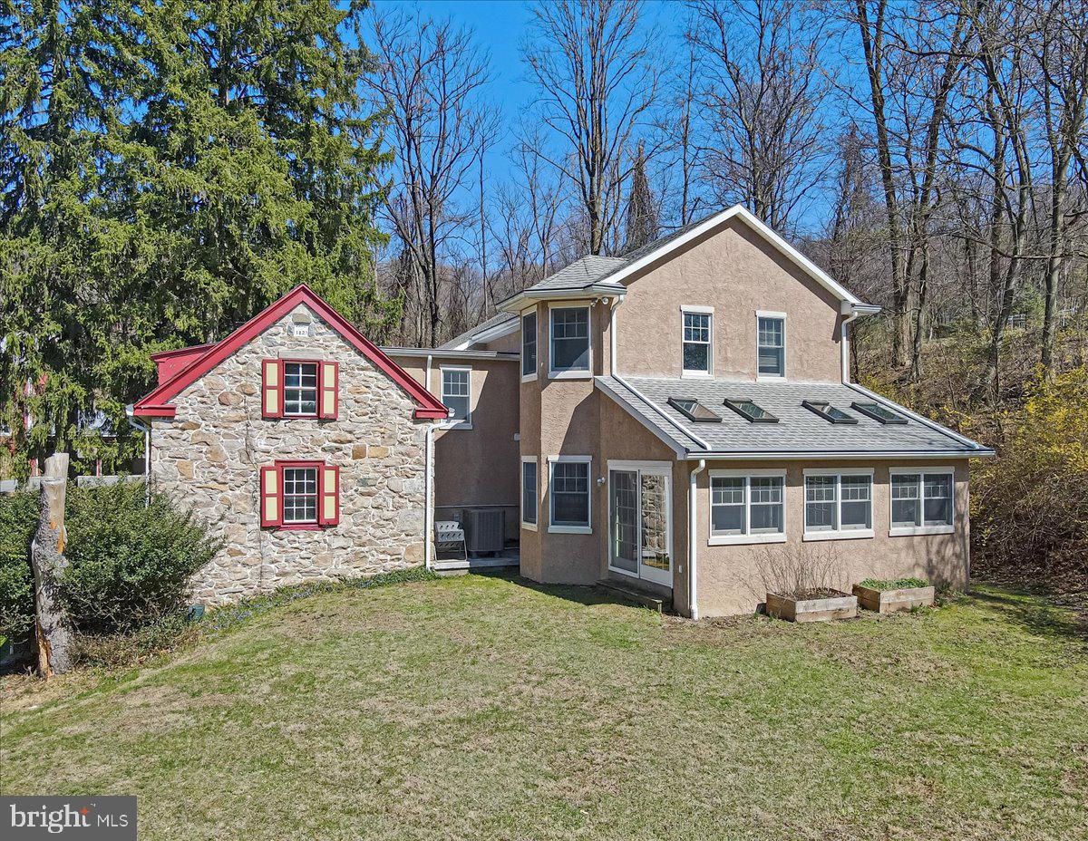 WYNDHAM HILL - Residential