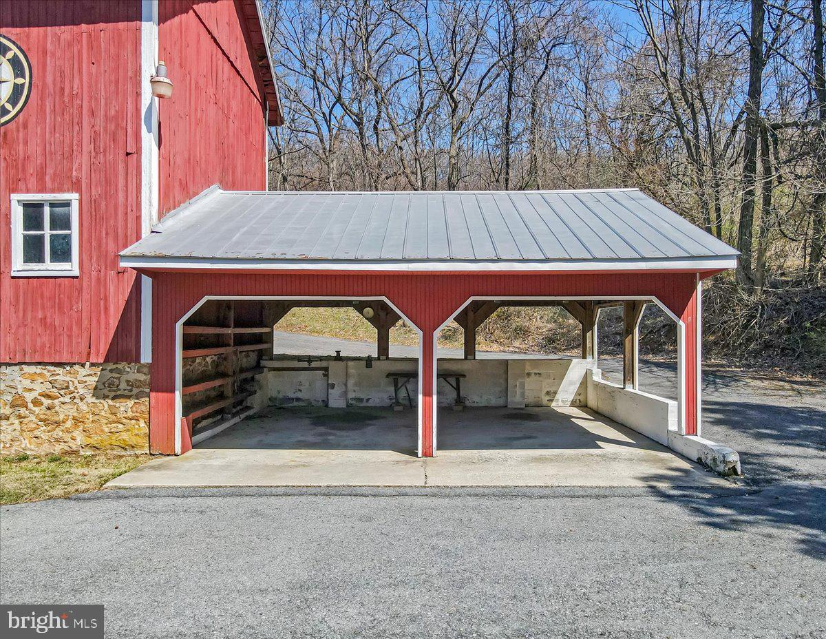 WYNDHAM HILL - Residential