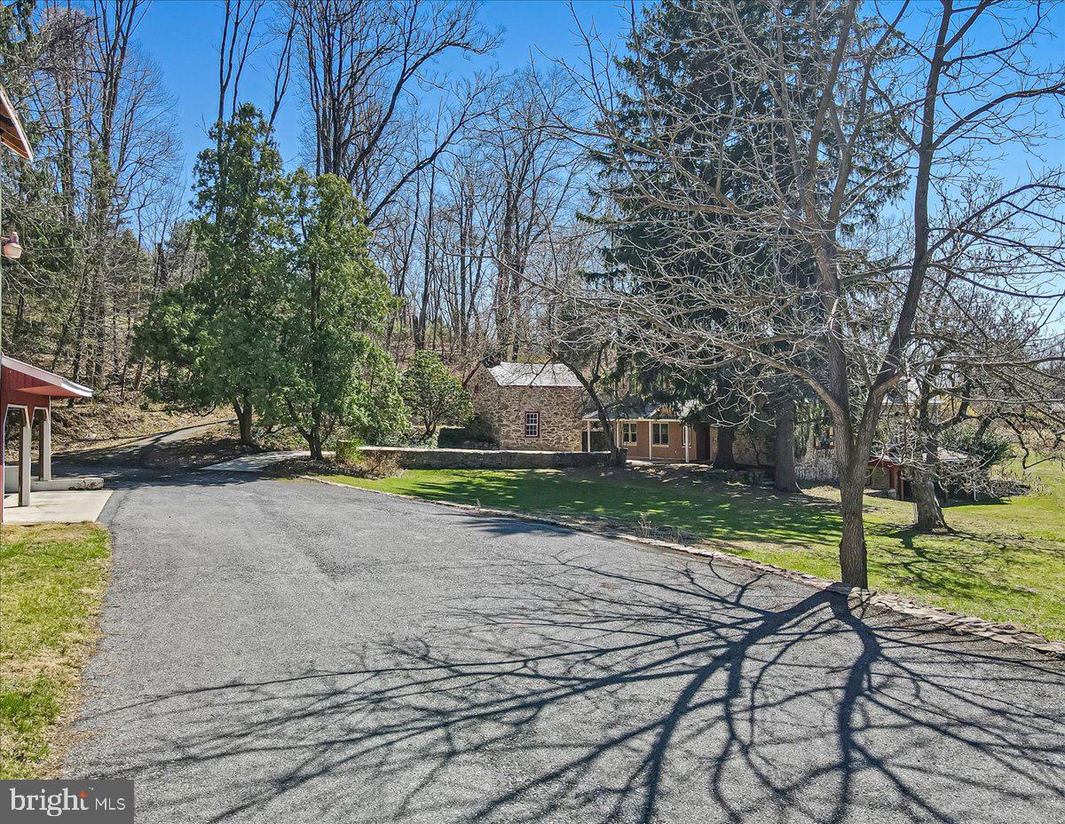 WYNDHAM HILL - Residential