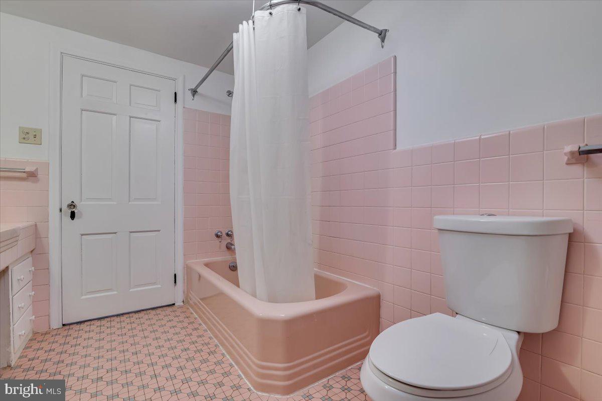 WYNDHAM HILL - Residential