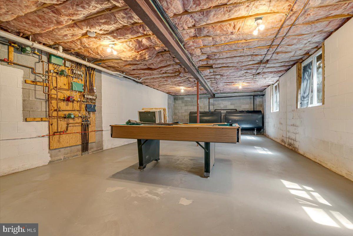 WYNDHAM HILL - Residential