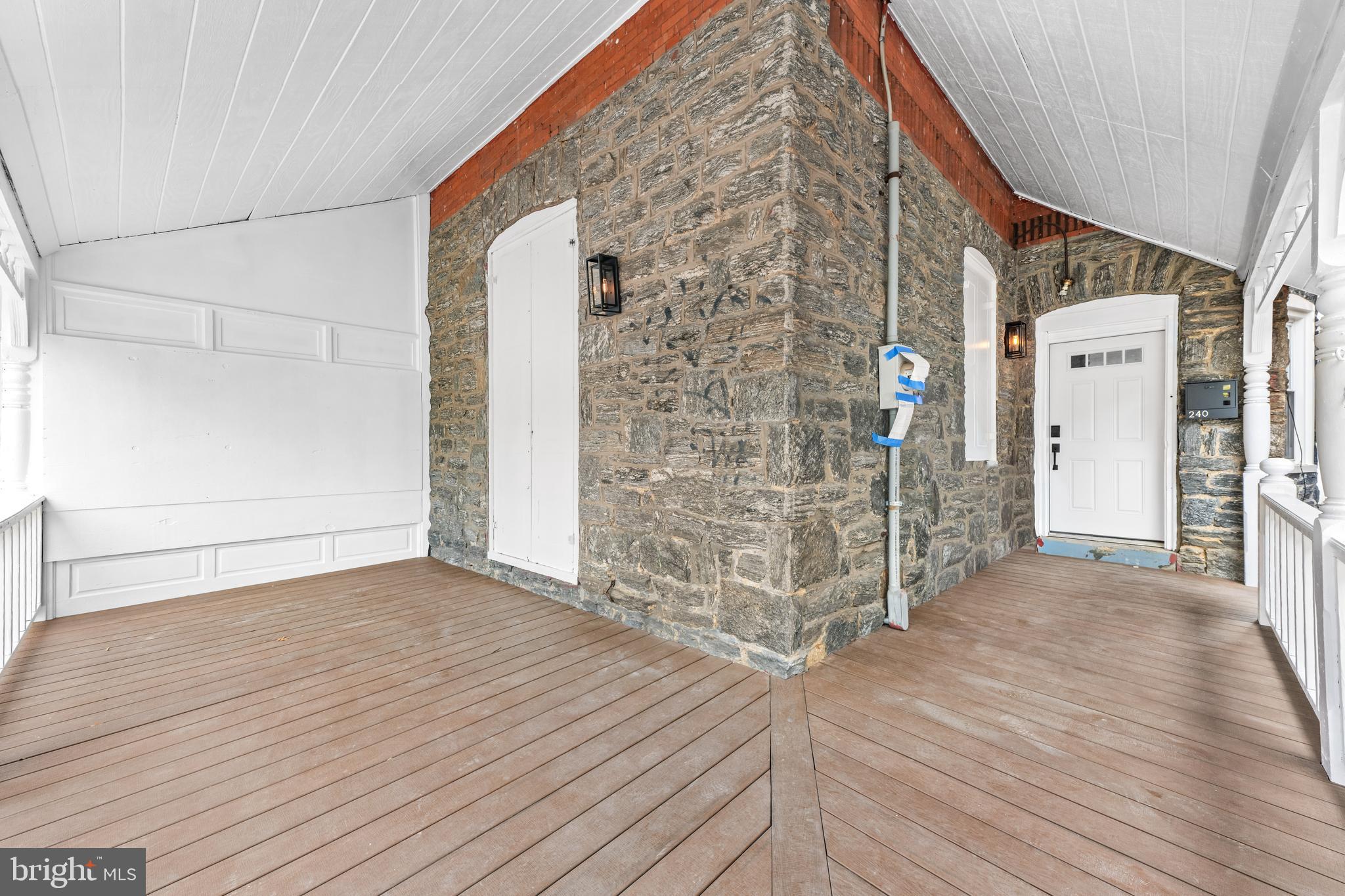 GERMANTOWN - Residential