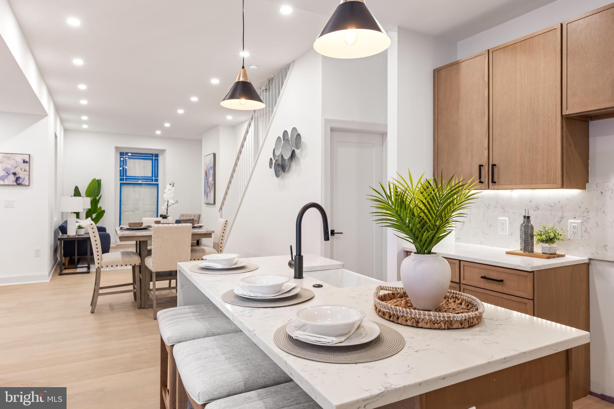 GERMANTOWN - Residential