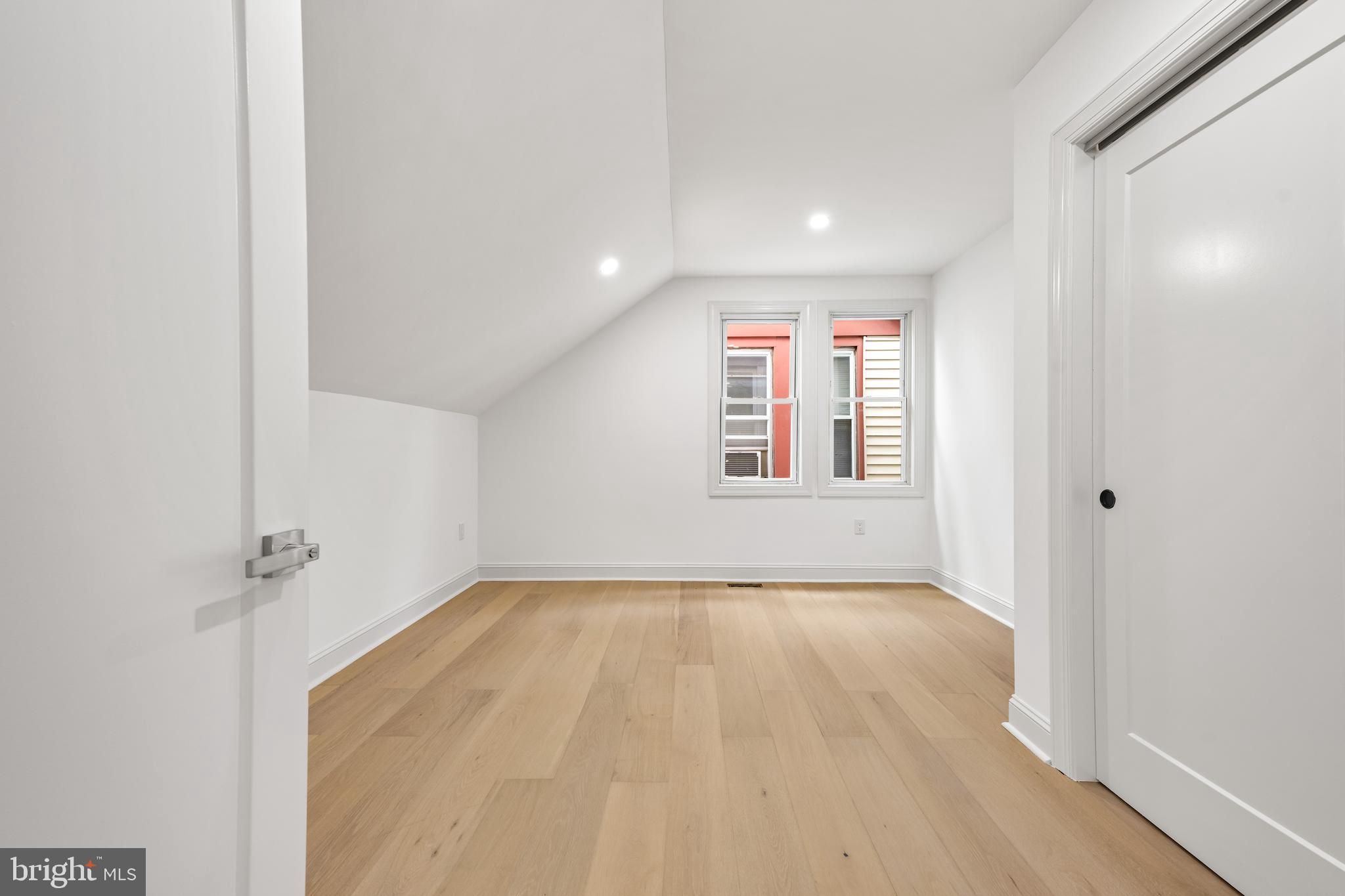 GERMANTOWN - Residential