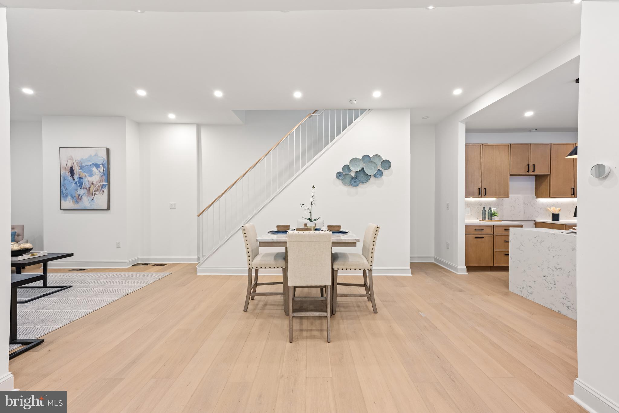 GERMANTOWN - Residential