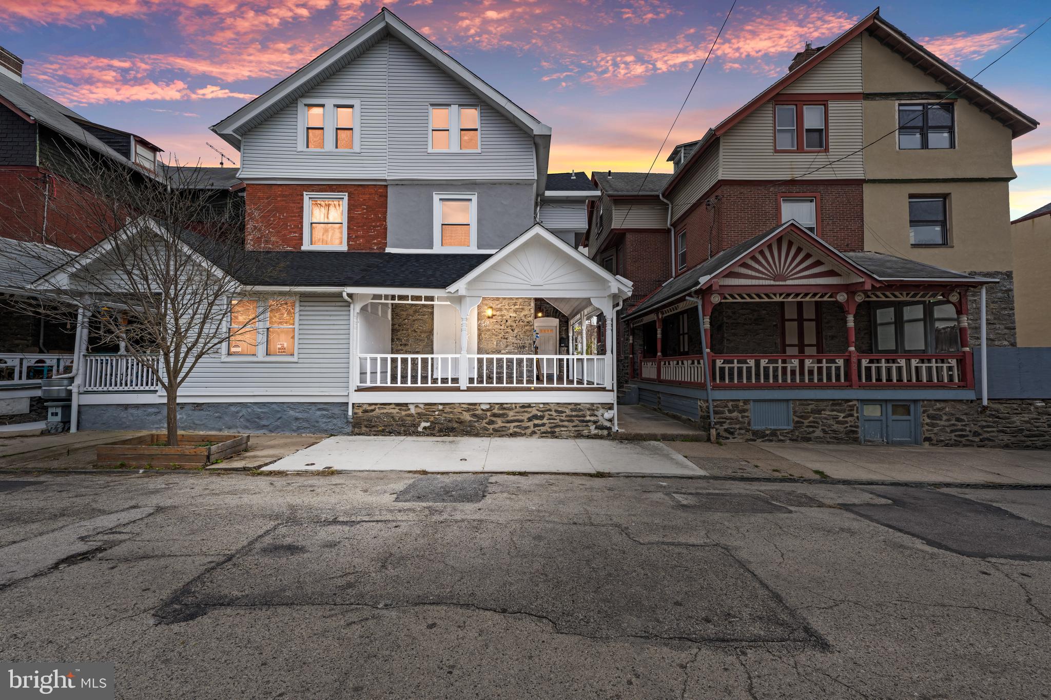 GERMANTOWN - Residential