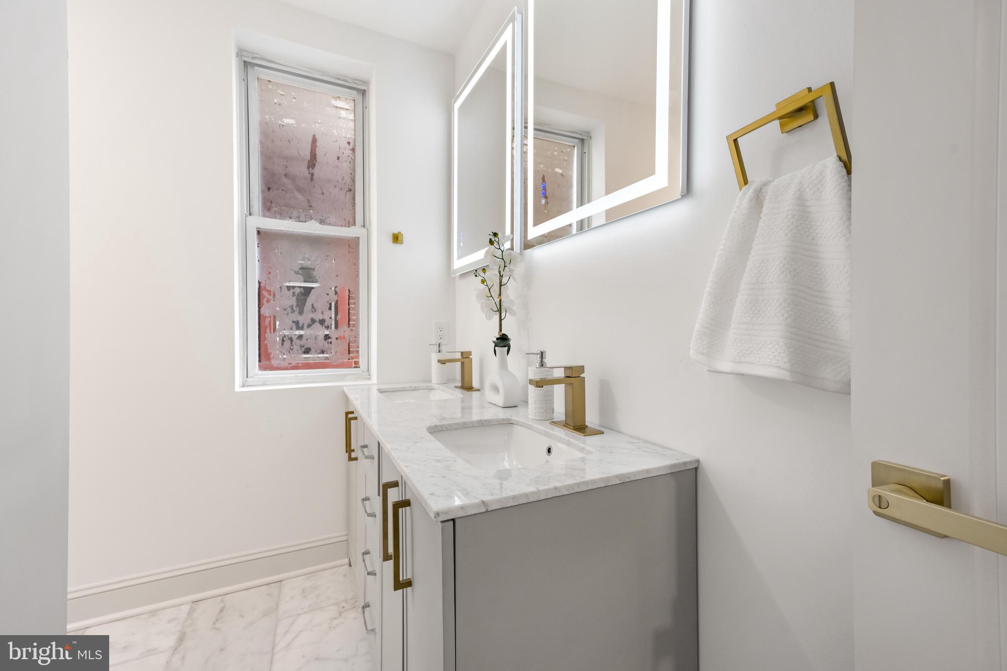 GERMANTOWN - Residential