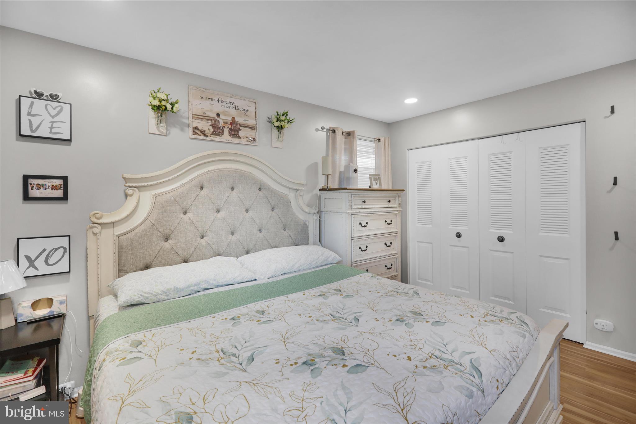 WHITFORD HILL - Residential