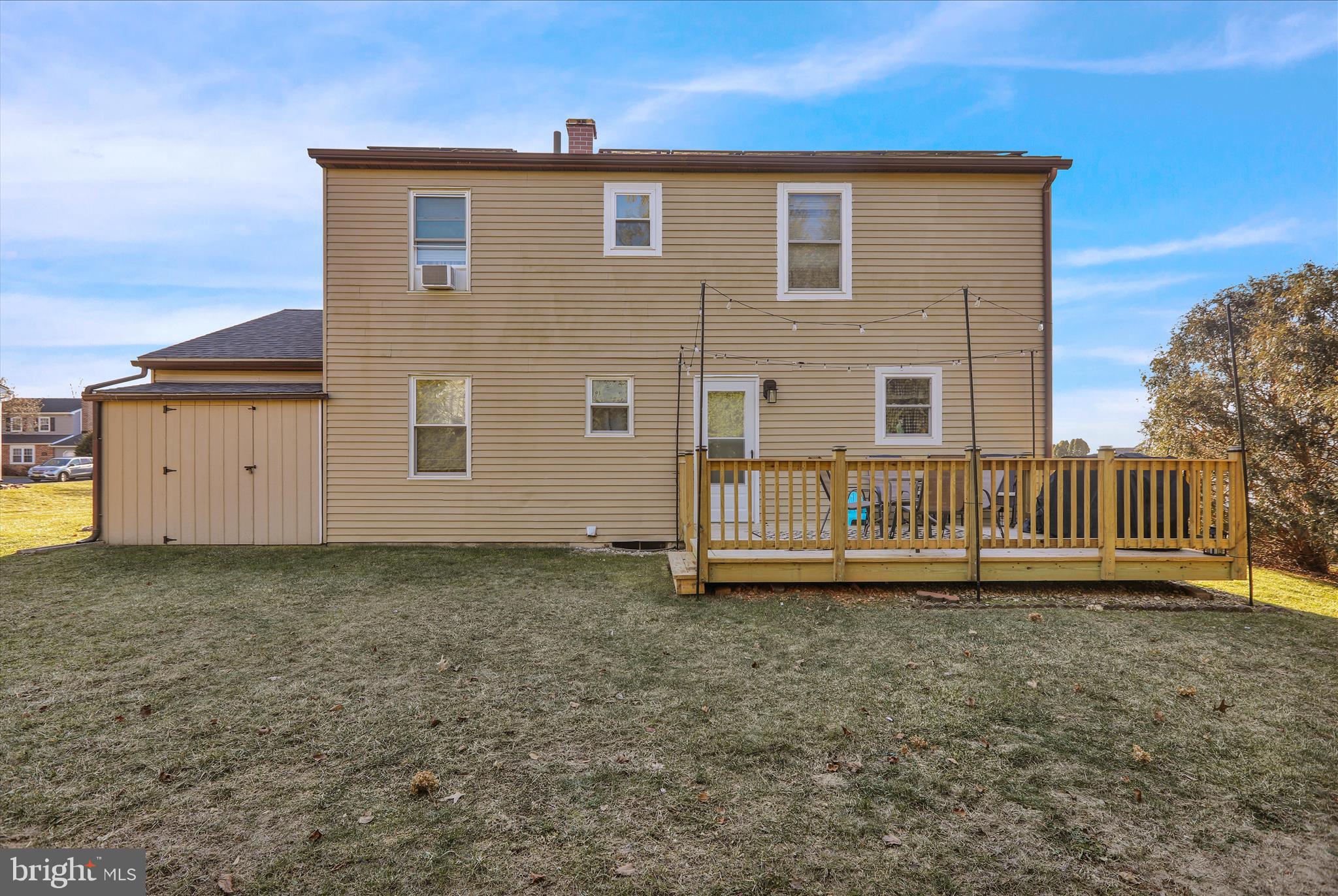 WHITFORD HILL - Residential