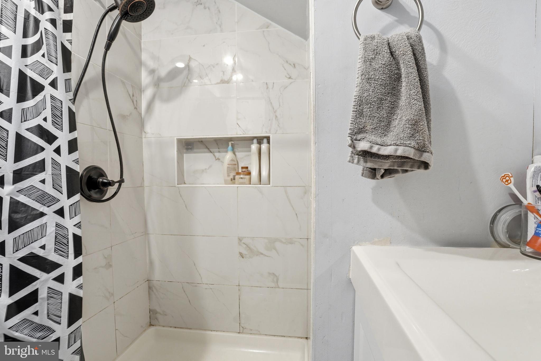 APPLETREE - Residential