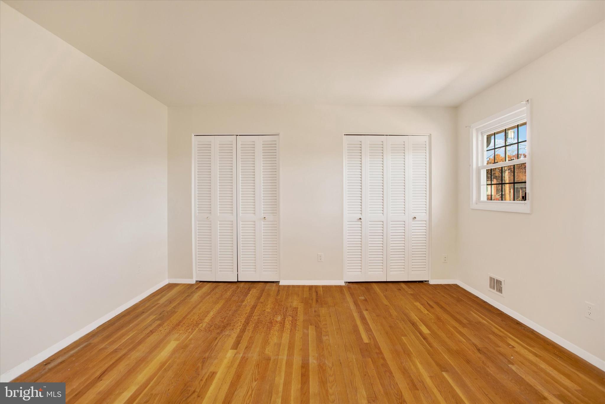 OXON HILL - Residential