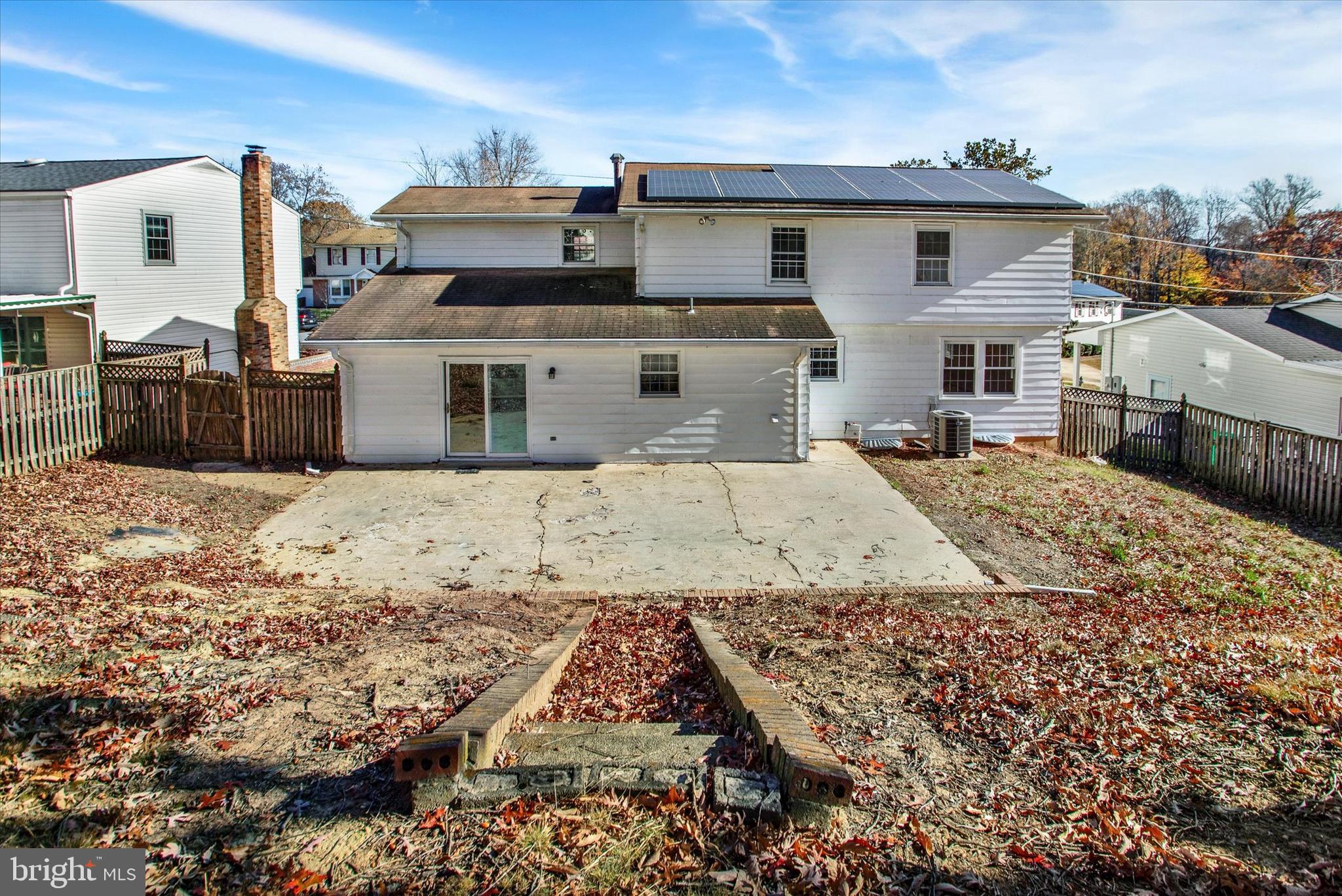 OXON HILL - Residential