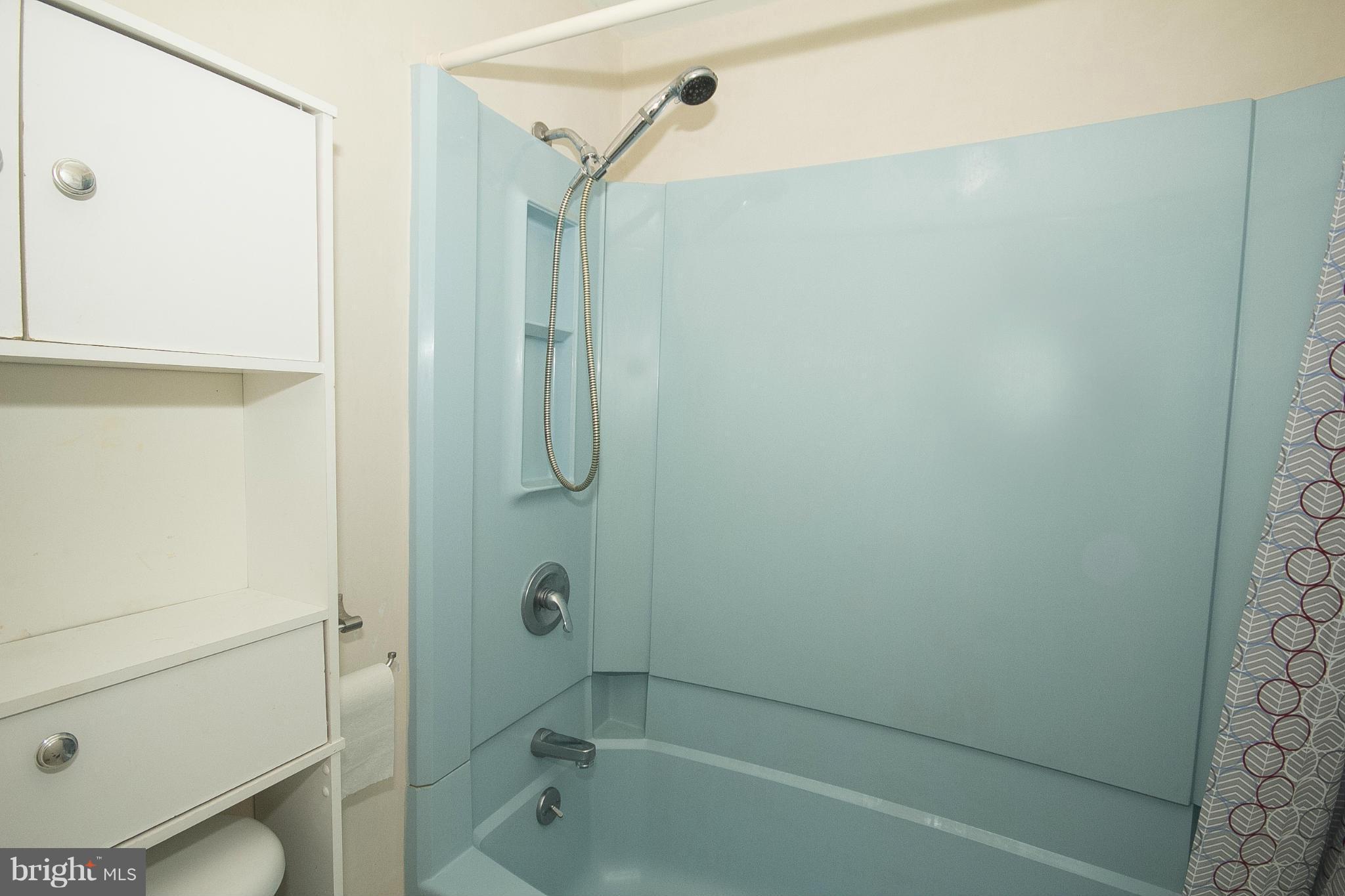 VILLAGE OF HARPERS CHOICE - Residential Lease