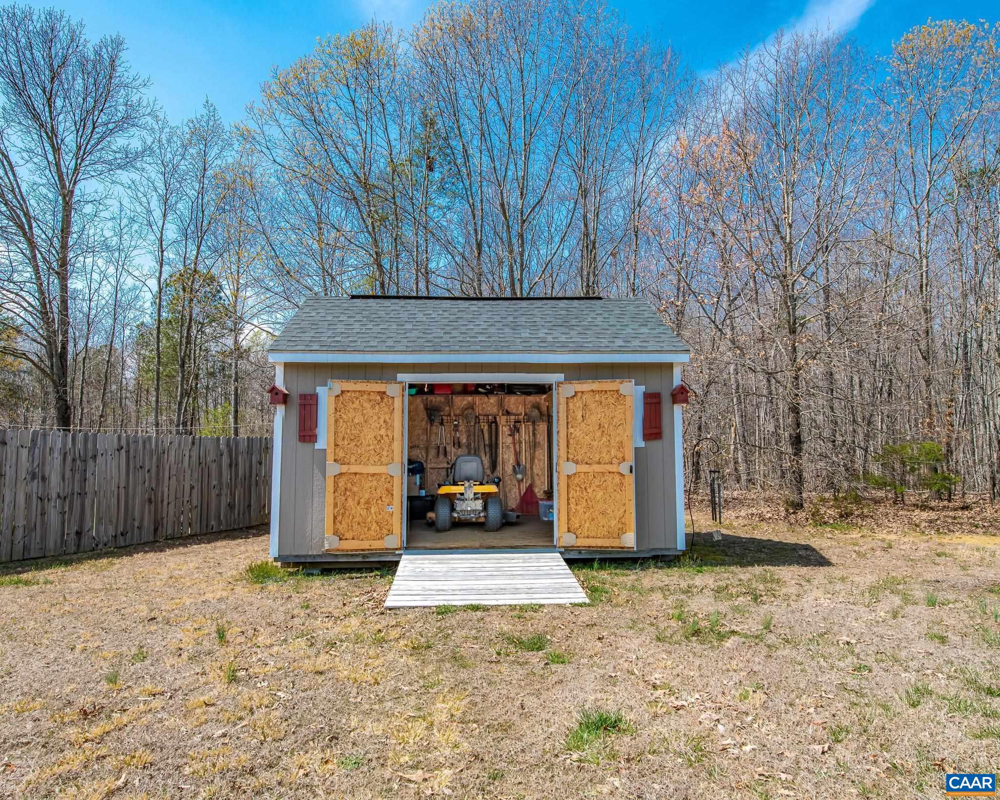 WEST RIVER MEADOWS - Residential