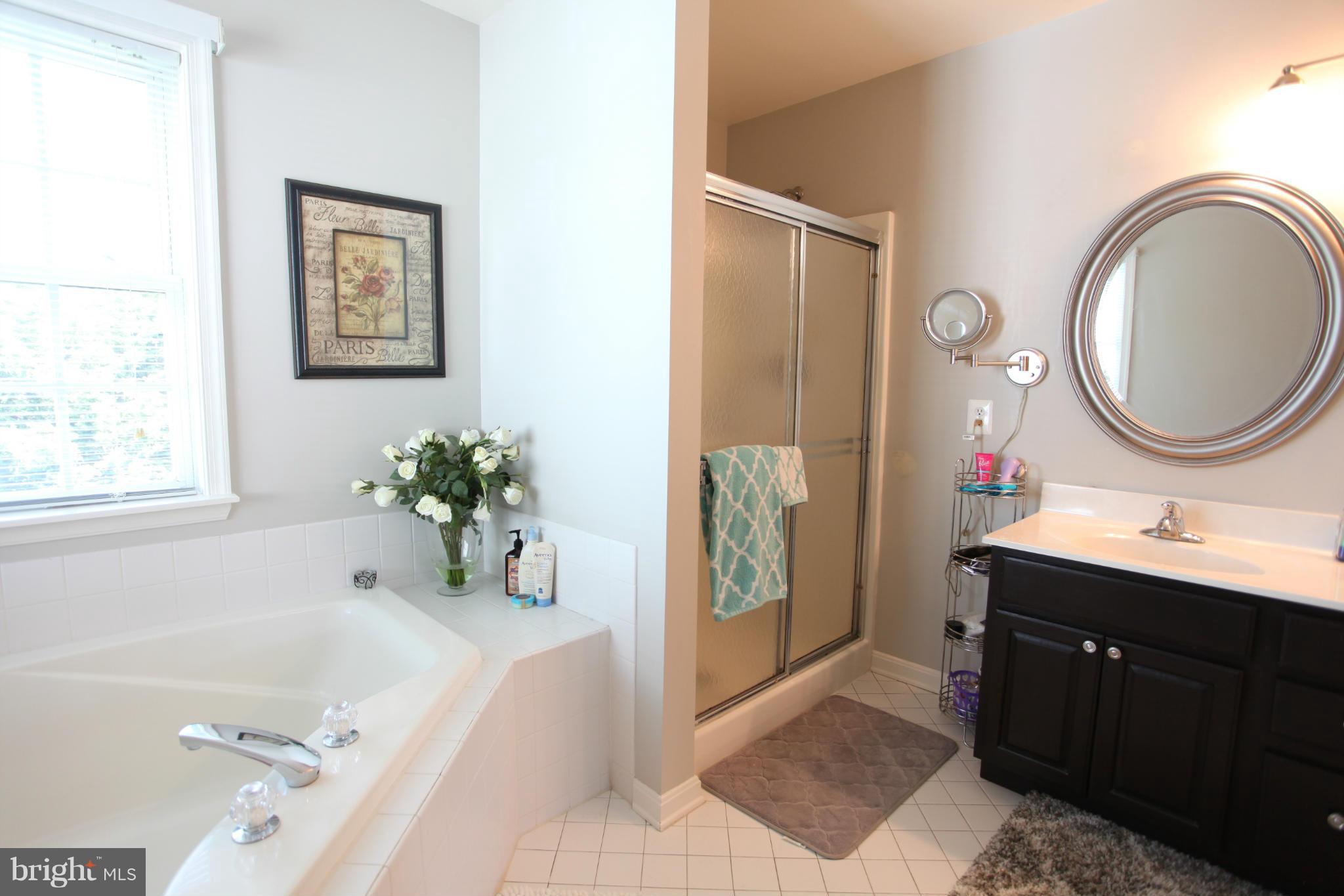 WEST GATE - Residential