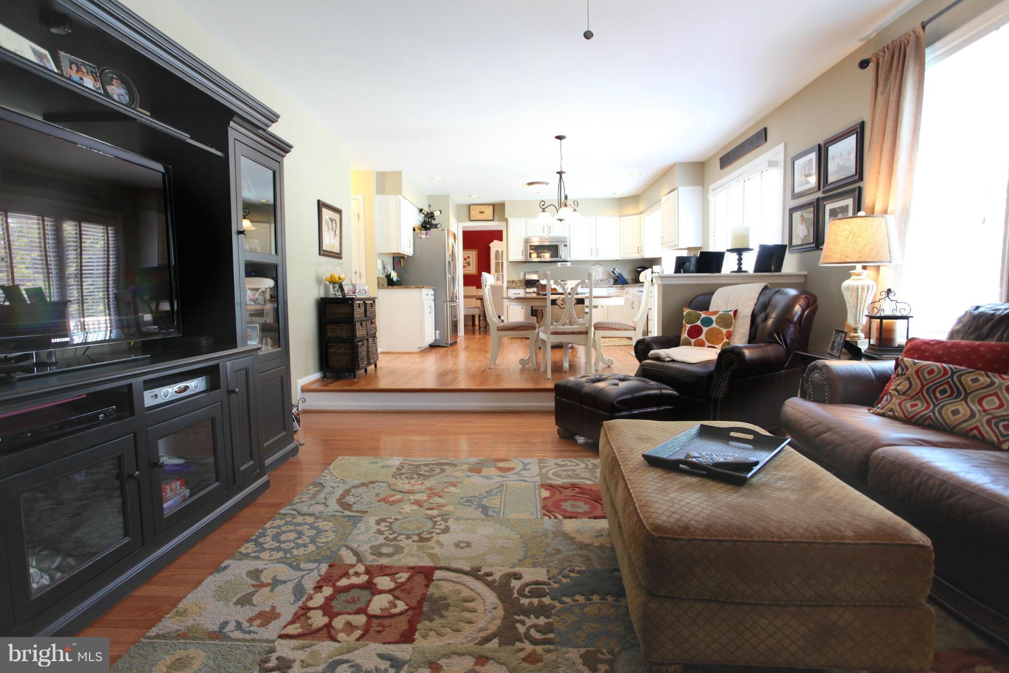 WEST GATE - Residential