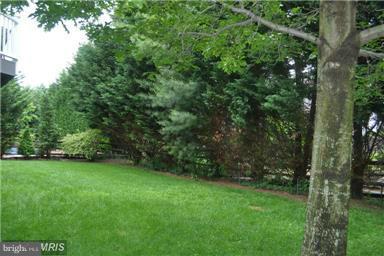 WEST GATE - Residential