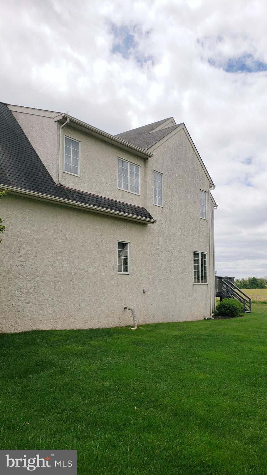 MALVERN HUNT - Residential Lease