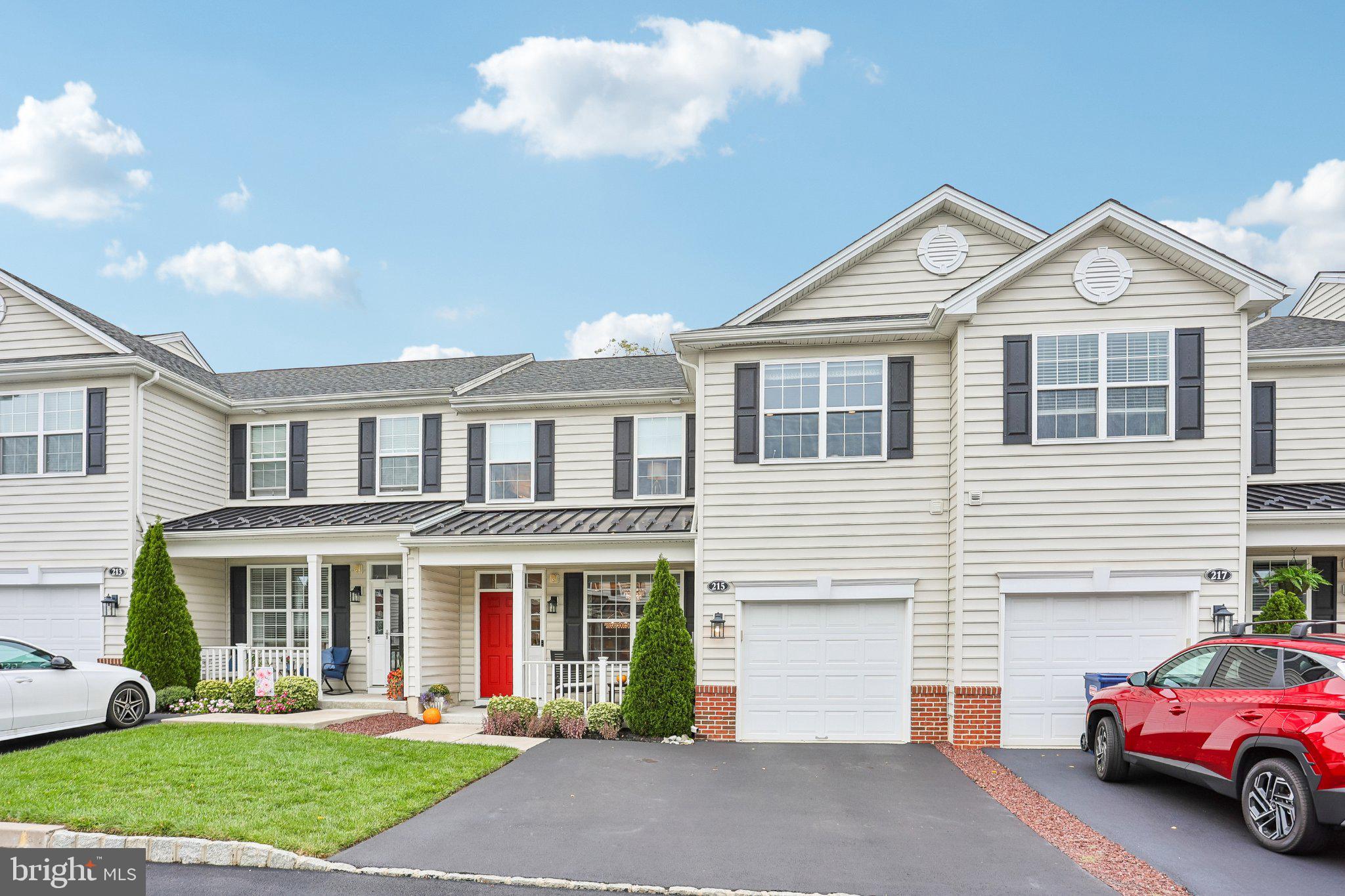 215 PARISH ROAD