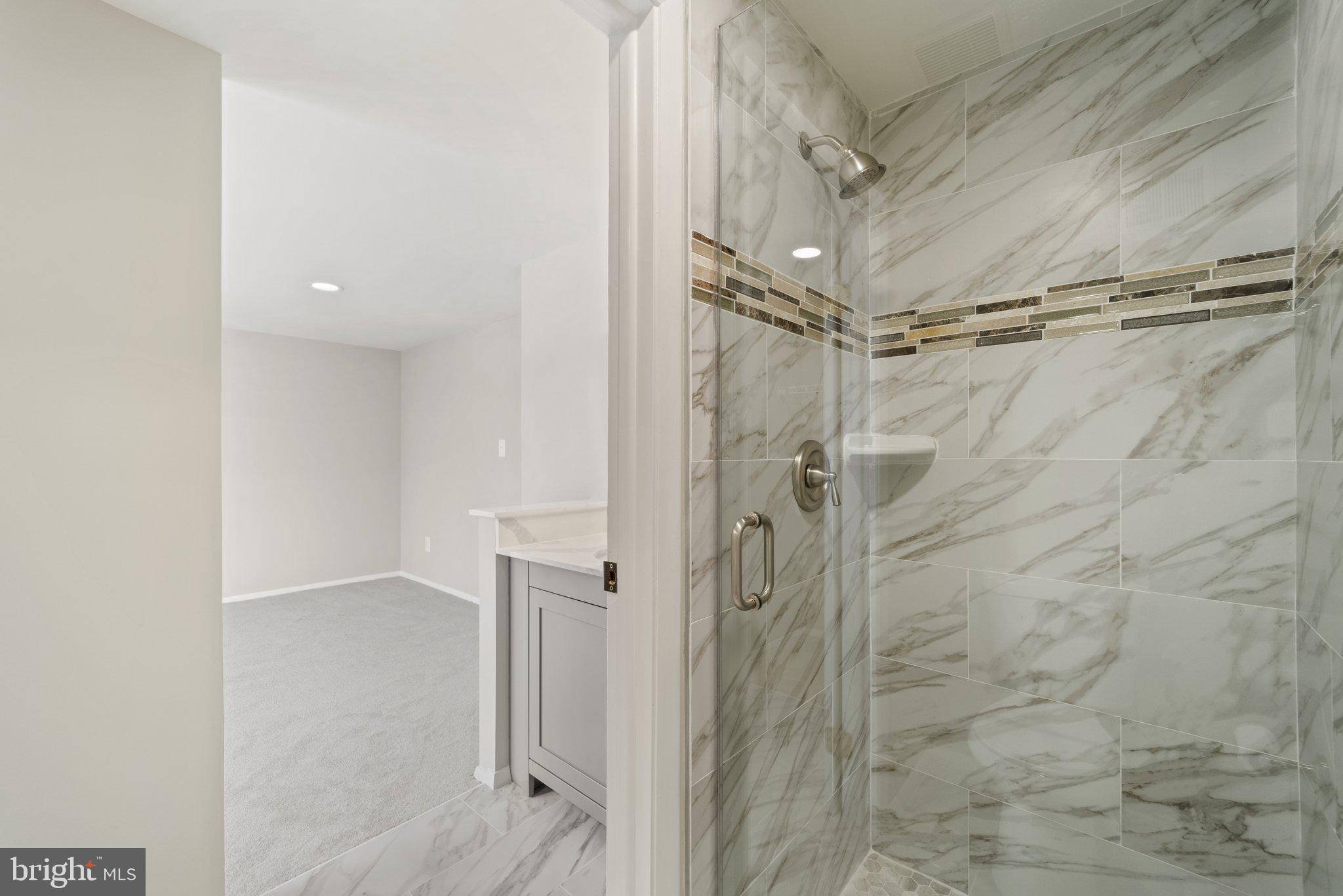 LITTLE ROCKY RUN - Residential