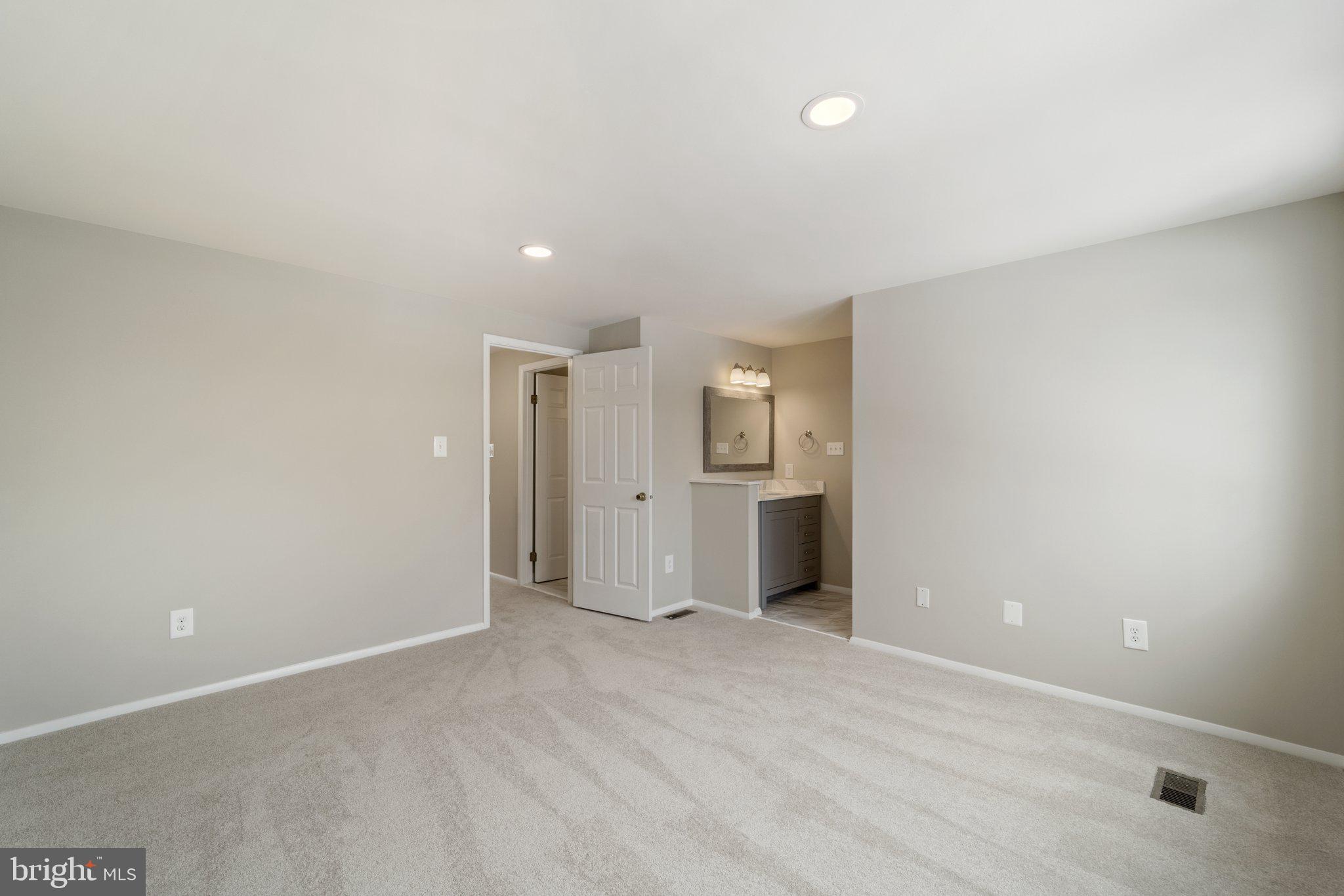 LITTLE ROCKY RUN - Residential